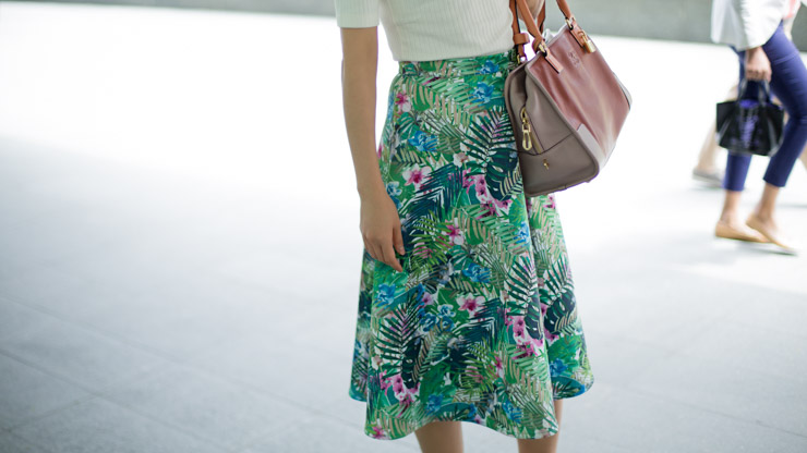 SHENTONISTA-Elaine-Singapore-Banking-Bag_Loewe-13-2BFebruary-2B2015-130215-UNIFORM-3