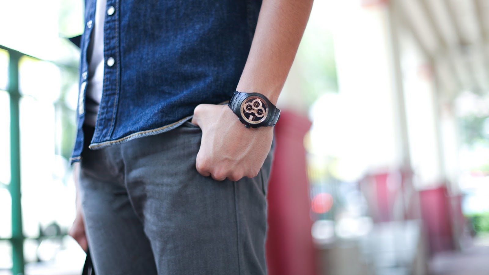 SHENTONISTA-Adib-Consultant-Singapore-Jacket_Levis-Top_Uniqlo-Pants_Levis-Shoes_Topshop-Bag_Design_Says_Hello-Watch_Swatch-Glasses_Prada-16-August-2014-160814-3