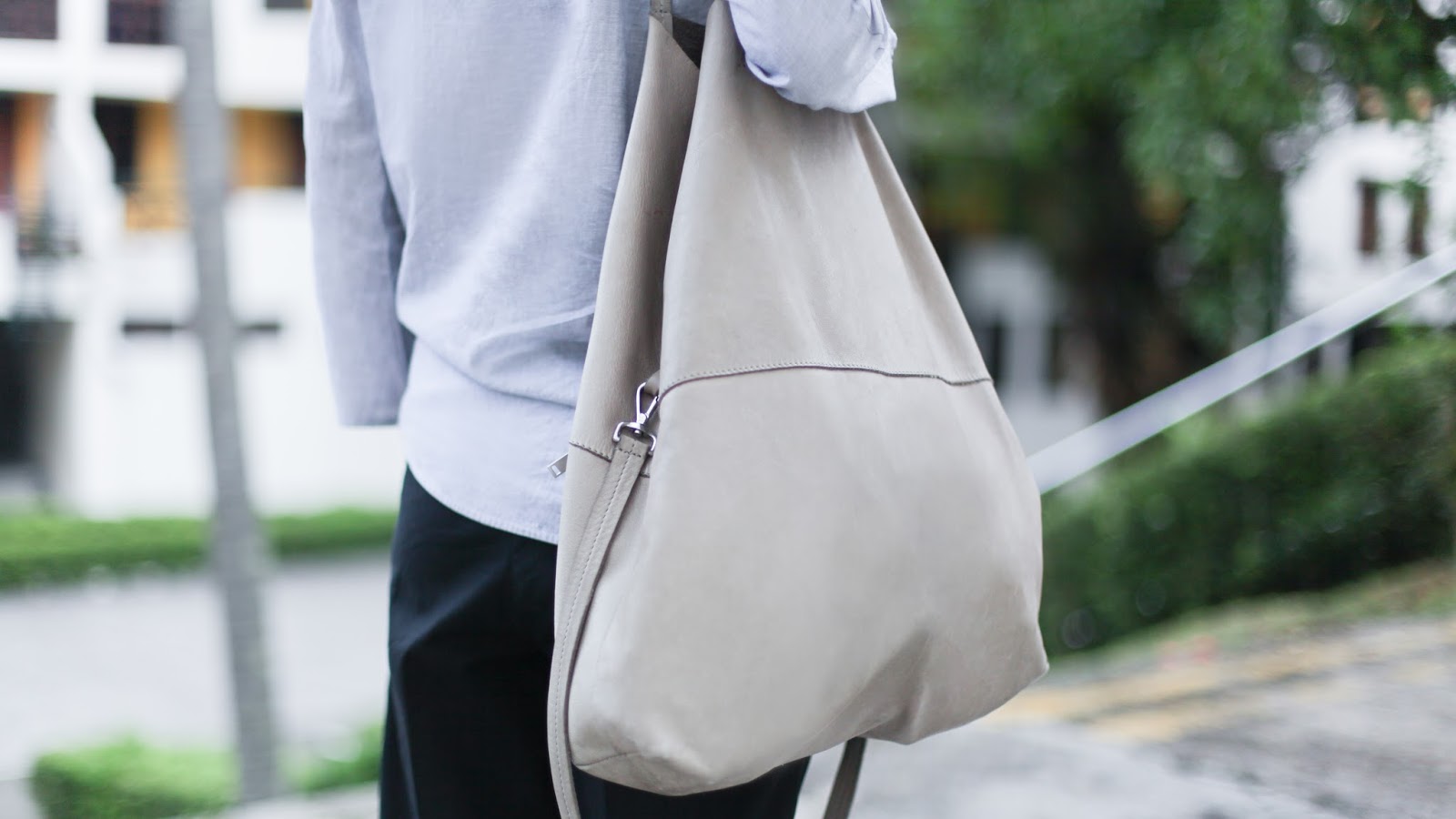 SHENTONISTA-Naoko-Architect-Japan-Sunglasses_Celine-Necklace_By_Invite_Only-Top_COS-Bag_COS-Shoes_France-16-August-2014-160814-2