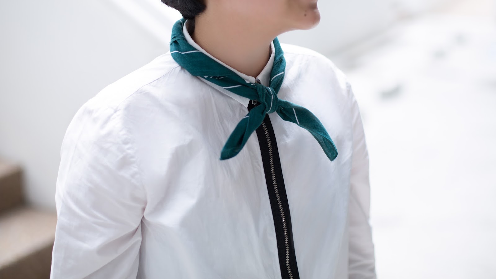 SHENTONISTA-Valerie-Advertising-Singapore-Scarf_Norway-Shirt_COS-Pants_Uniqlo-Shoes_Vans-Bracelet_Jawbone-23-April-2015-230415-4