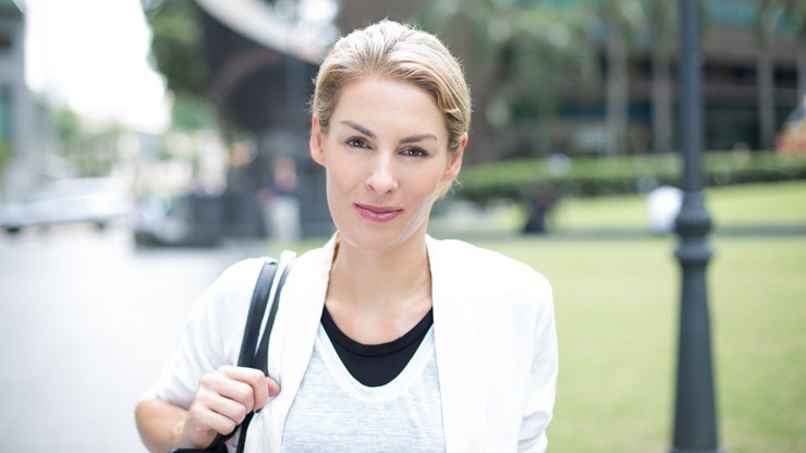 SHENTONISTA-Amanda-Designer-Shoes_Zimmerman-Jeans_Banana_Republic-Top_Helmut_Lang-Bag_Margiela-Ring_Heirloom-080515-UNIFORM