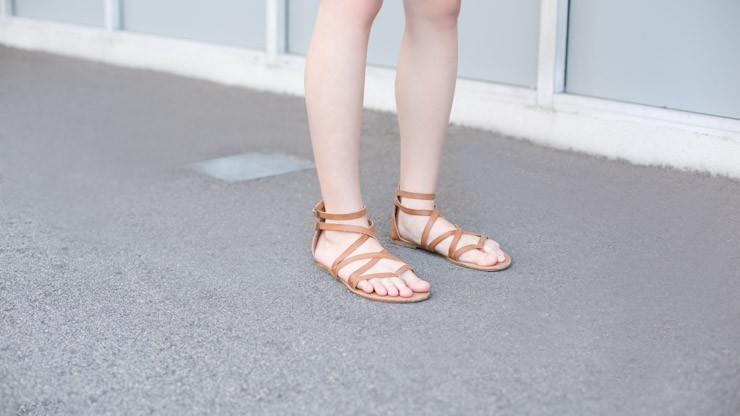 SHENTONISTA-Claudia-Singapore-Student-Dress_Tangs_Studio-Bag_Play_No_More-Shoes_Rubi-Bangle_Mothers-240515-UNIFORM-4