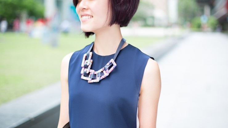 SHENTONISTA-Richelle-Singapore-Banking-Top_In_Good_Company-Necklace_3pm-Pants_HM-Shoes_Raoul-Bag_Rabeanco-080515-UNIFORM-3