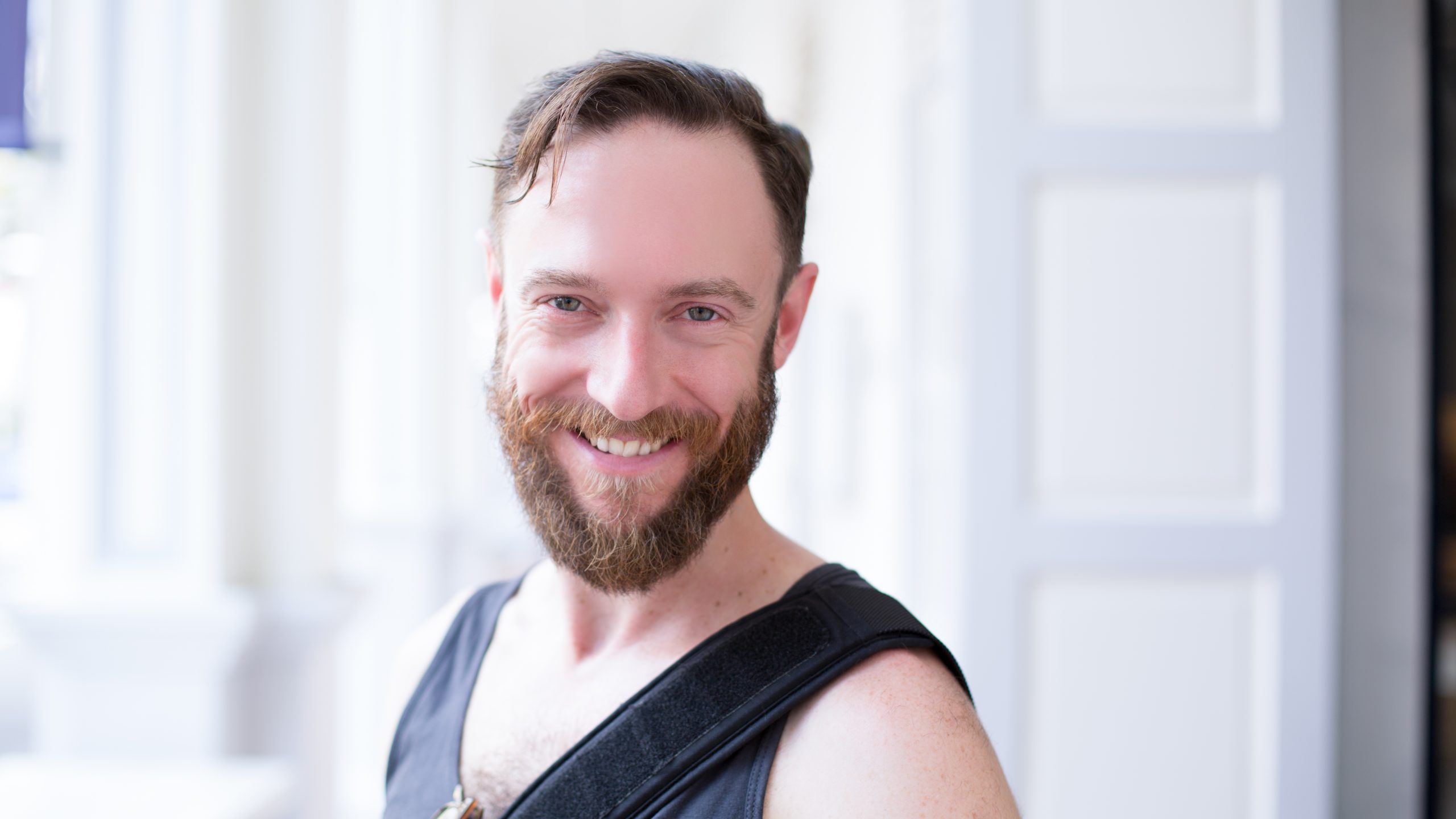 SHENTONISTA-Richard-FB-Australia-UNIFORM