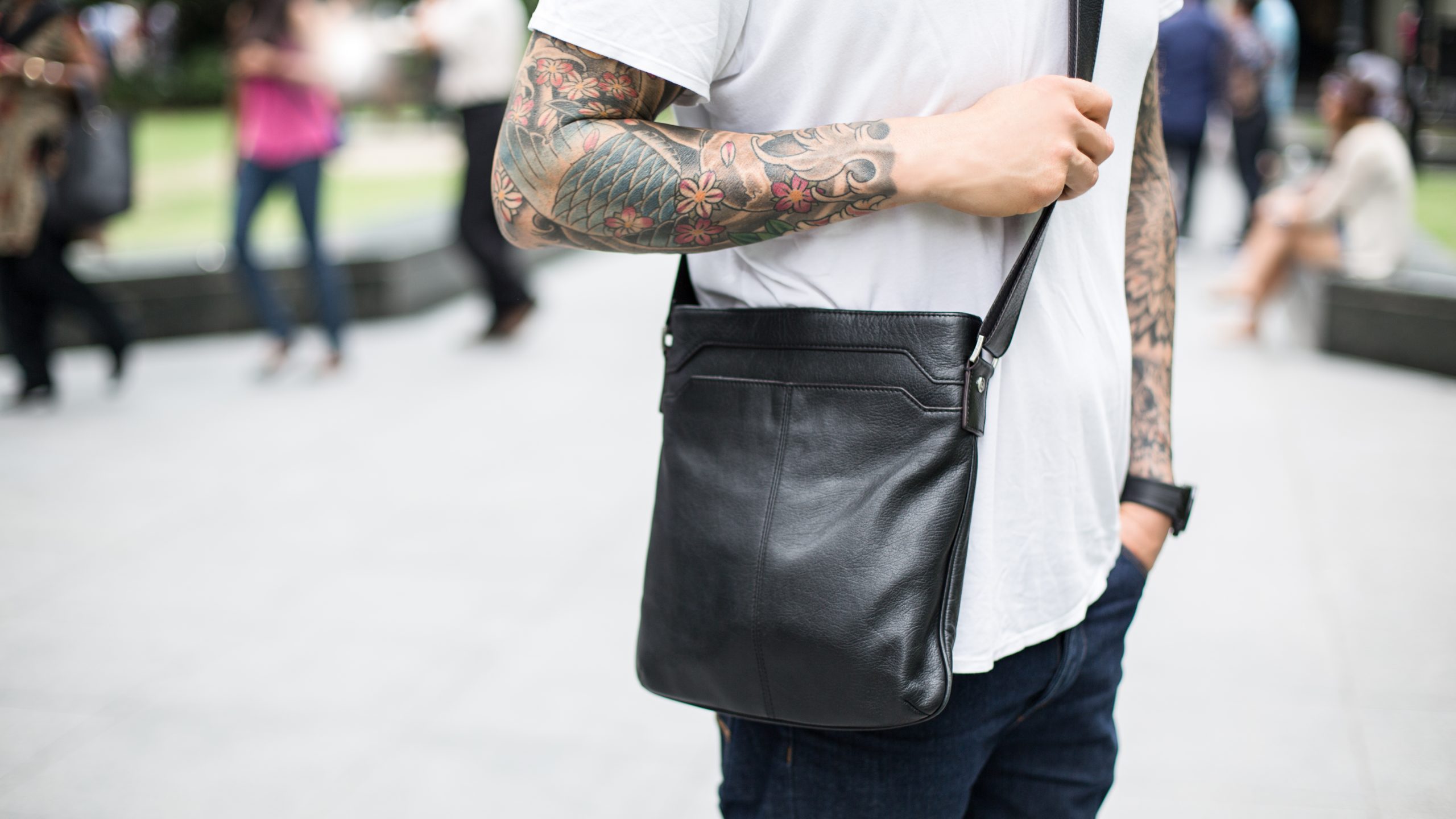 SHENTONISTA-Barry-Australia-Architecture_Property_Development-Hat_Highs__Lows-Sunnies_Ray_Bans-Tshirt_White_Label-Jeans_Nudie-Shoes_Havaianas-Bag_Braun_Buffel-Watch_Audemars_Piguet-1