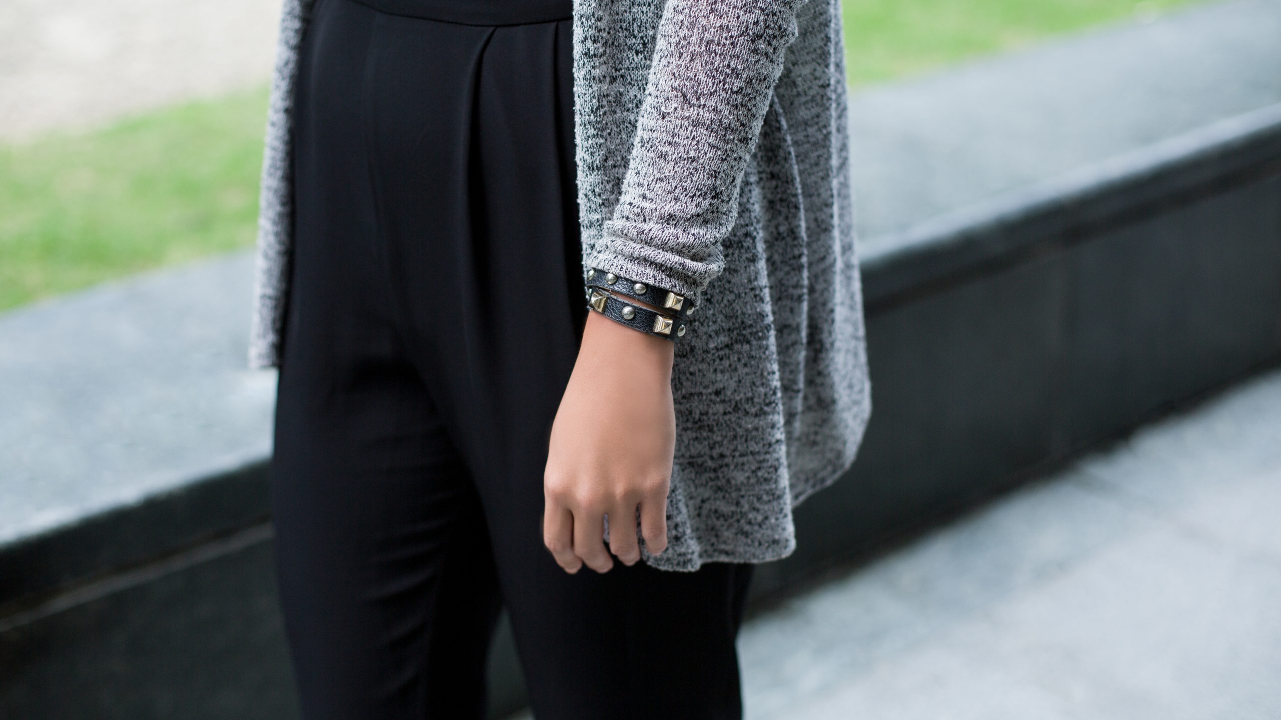 SHENTONISTA-Cheryl-Singapore-Recruitment-Jumpsuit_HM-Cardigan_HM-Shoes_Hong_Kong-Watch_Casio-Cuffs_Far_East_Plaza-21082015-UNIFORM-4