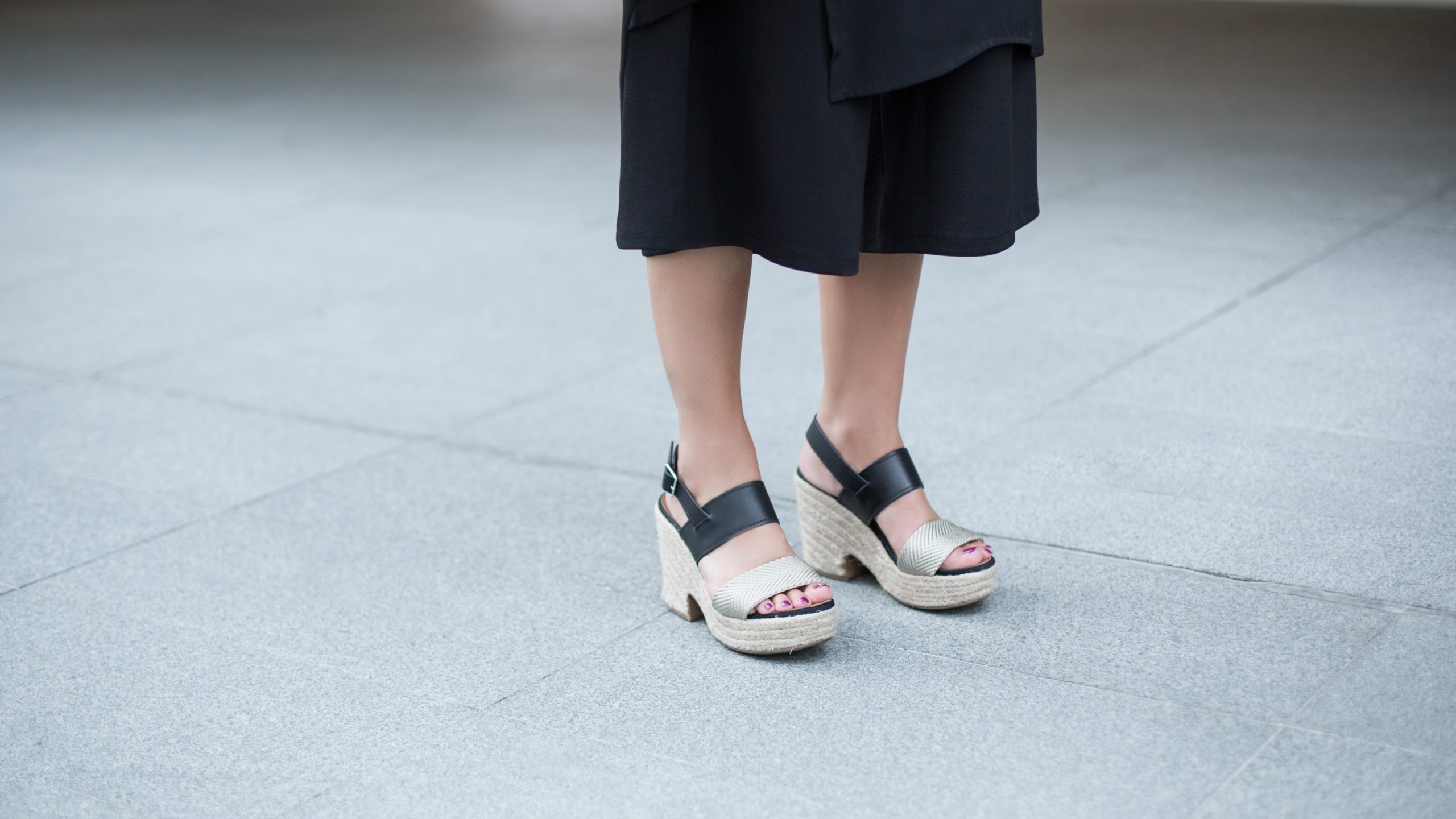 SHENTONISTA-Nicole-Australia-Marketing__Graphic_Design-Top_ZARA-Pants_ZARA-Bag_Marc_Jacobs-Watch_Mimco-21082015-UNIFORM-2