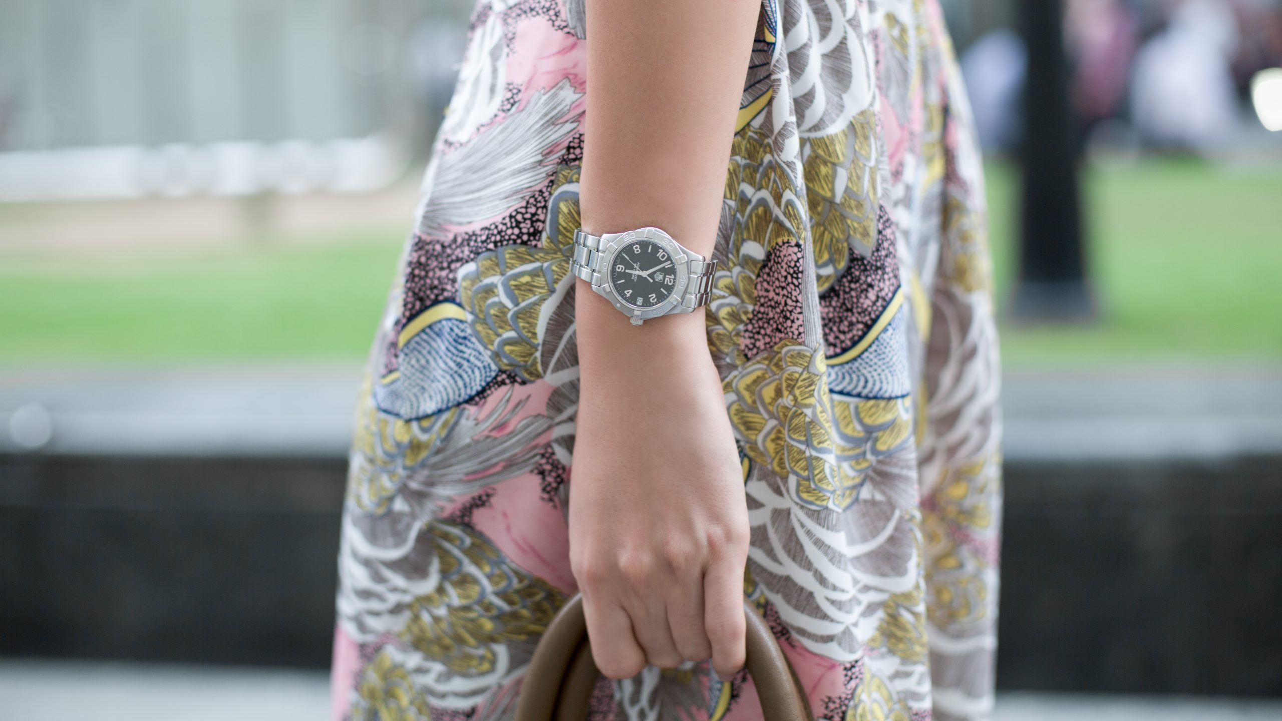 SHENTONISTA-Sabrina-Singapore-Real_Estate-Pants_Bangkok-Shoes_Tory_Burch-Bag_Burberry-Necklace_Koreea-21082015-UNIFORM-4