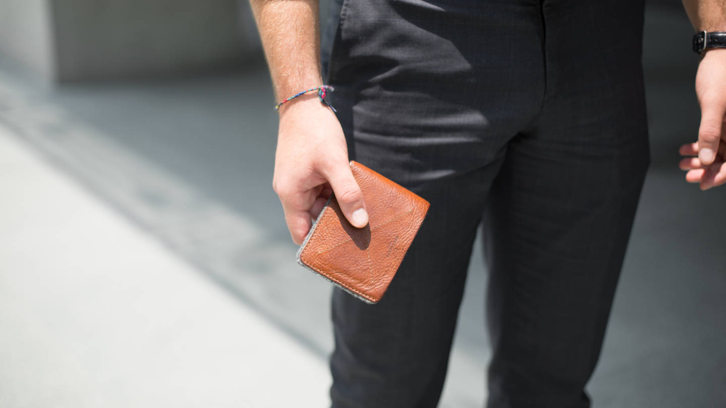 SHENTONISTA-Scott-UK-Finance-Shirt_Dylan__Sons-Tie_Viola_Milano-Pants_Dylan__Sons-Shoes_Grenson-Watch_IWC_Schaffhausen-08102015-UNIFORM-4