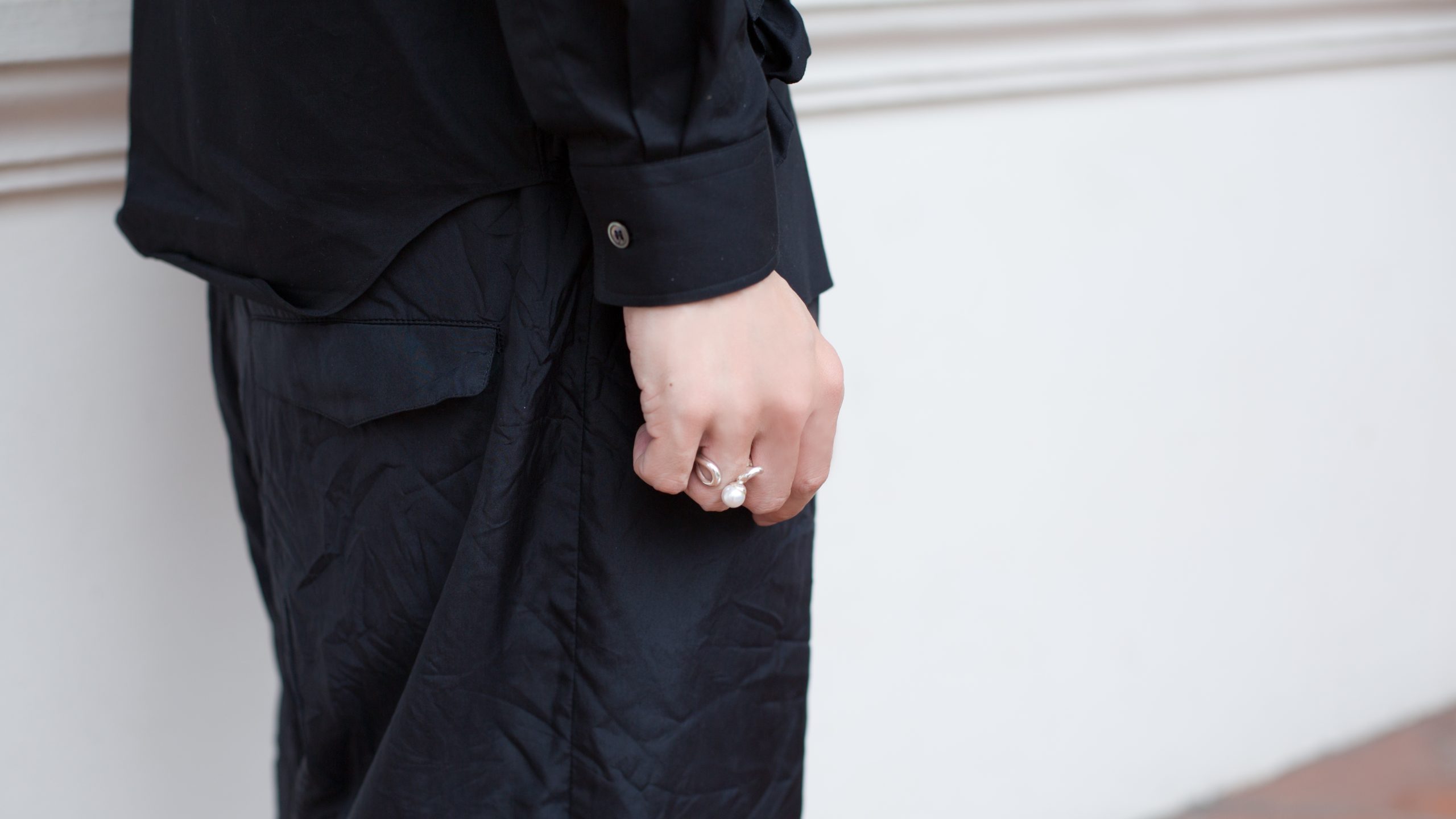 SHENTONISTA-Sean-Singapore-Sub_Editor-Top_Comme_Des_Garcons-Pants_Alexander_McQueen-Shoes-Yohji_Yamamoto-Rings_Cheap_Monday_Margiela-22092015-UNIFORM-3