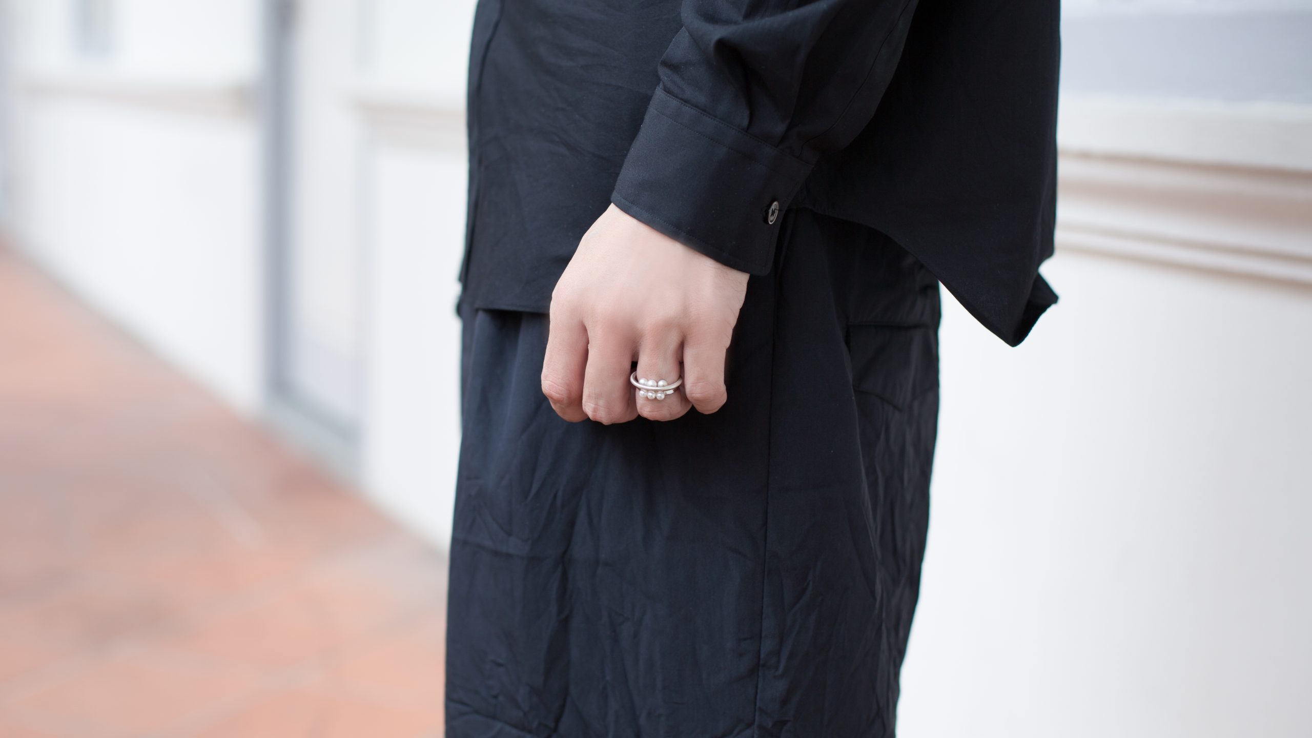 SHENTONISTA-Sean-Singapore-Sub_Editor-Top_Comme_Des_Garcons-Pants_Alexander_McQueen-Shoes-Yohji_Yamamoto-Rings_Cheap_Monday_Margiela-22092015-UNIFORM-4