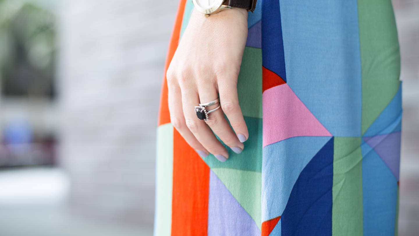 SHENTONISTA-Bernadine-Media-Dress_GG5-Bag_Givenchy-Sandals_Nine_West-Sunglasses_Tom_Ford-08102015-UNIFORM-4