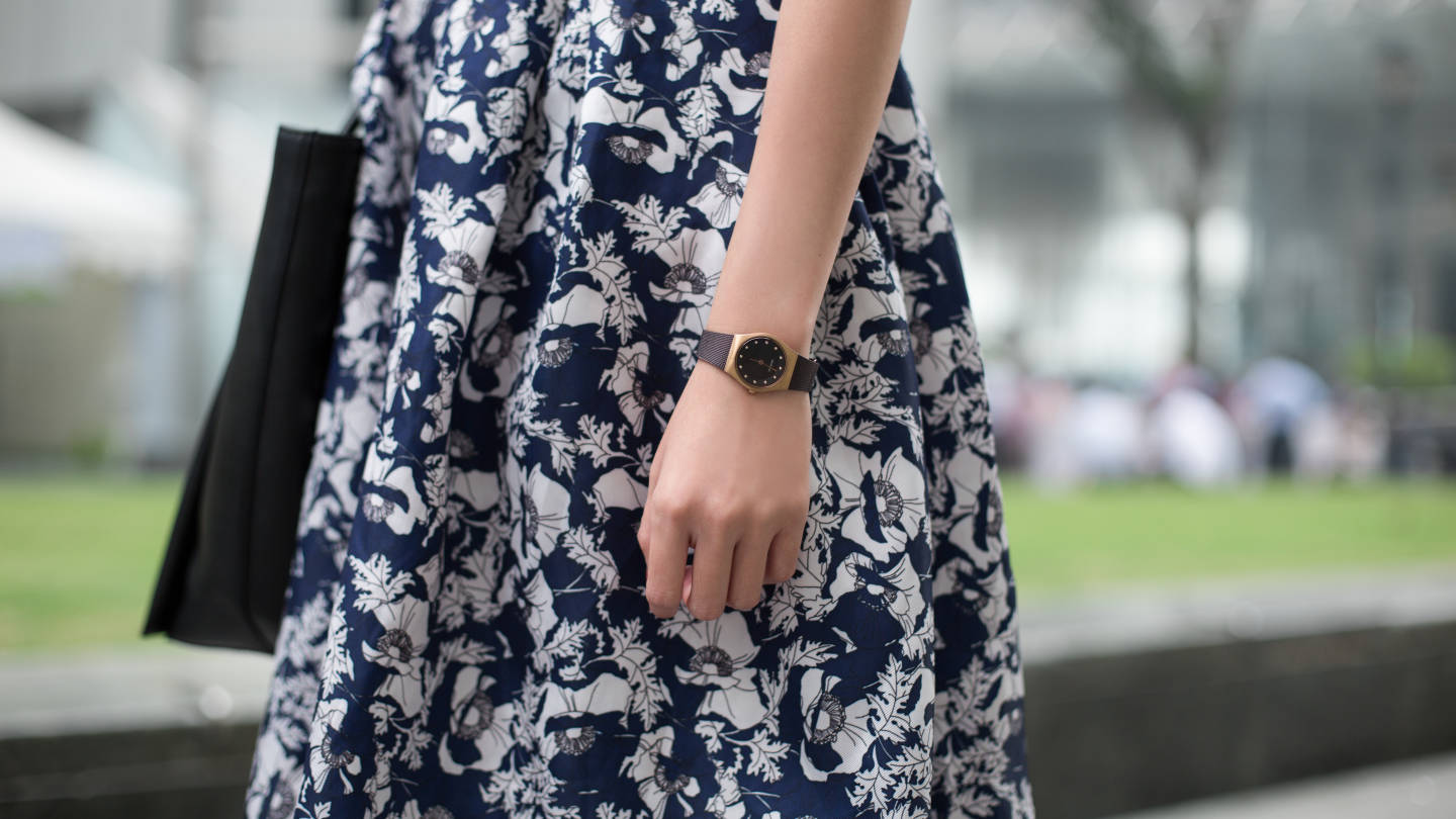 SHENTONISTA-Crystal-Singapore-Banking-Top_Sixties-Shoes_DMK-Bag_Charles__Keith-Bracelet_Tiffany__Co-23102015-UNIFORM-4