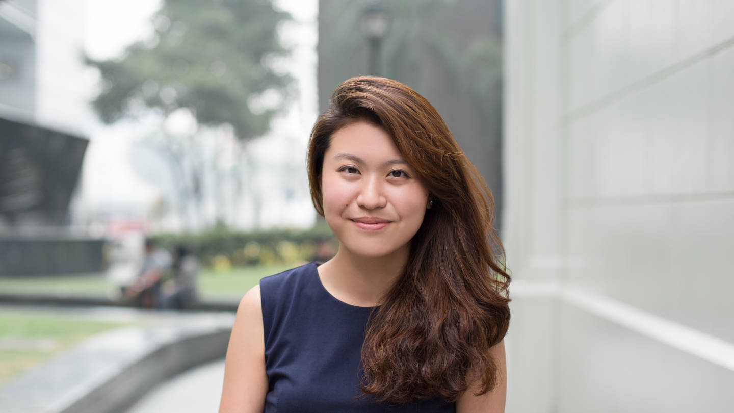 SHENTONISTA-Crystal-Singapore-Banking-Top_Sixties-Shoes_DMK-Bag_Charles__Keith-Bracelet_Tiffany__Co-23102015-UNIFORM-6