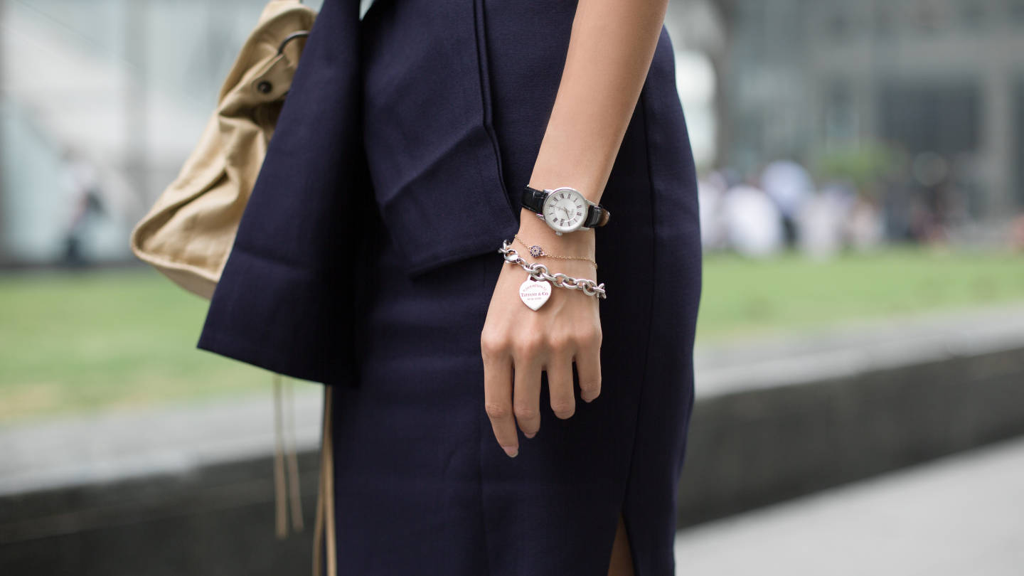 SHENTONISTA-Emilia-Singapore-Banking-Dress_MDS-Shoes_Zalora-Bag_Balenciaga-23102015-UNIFORM-3