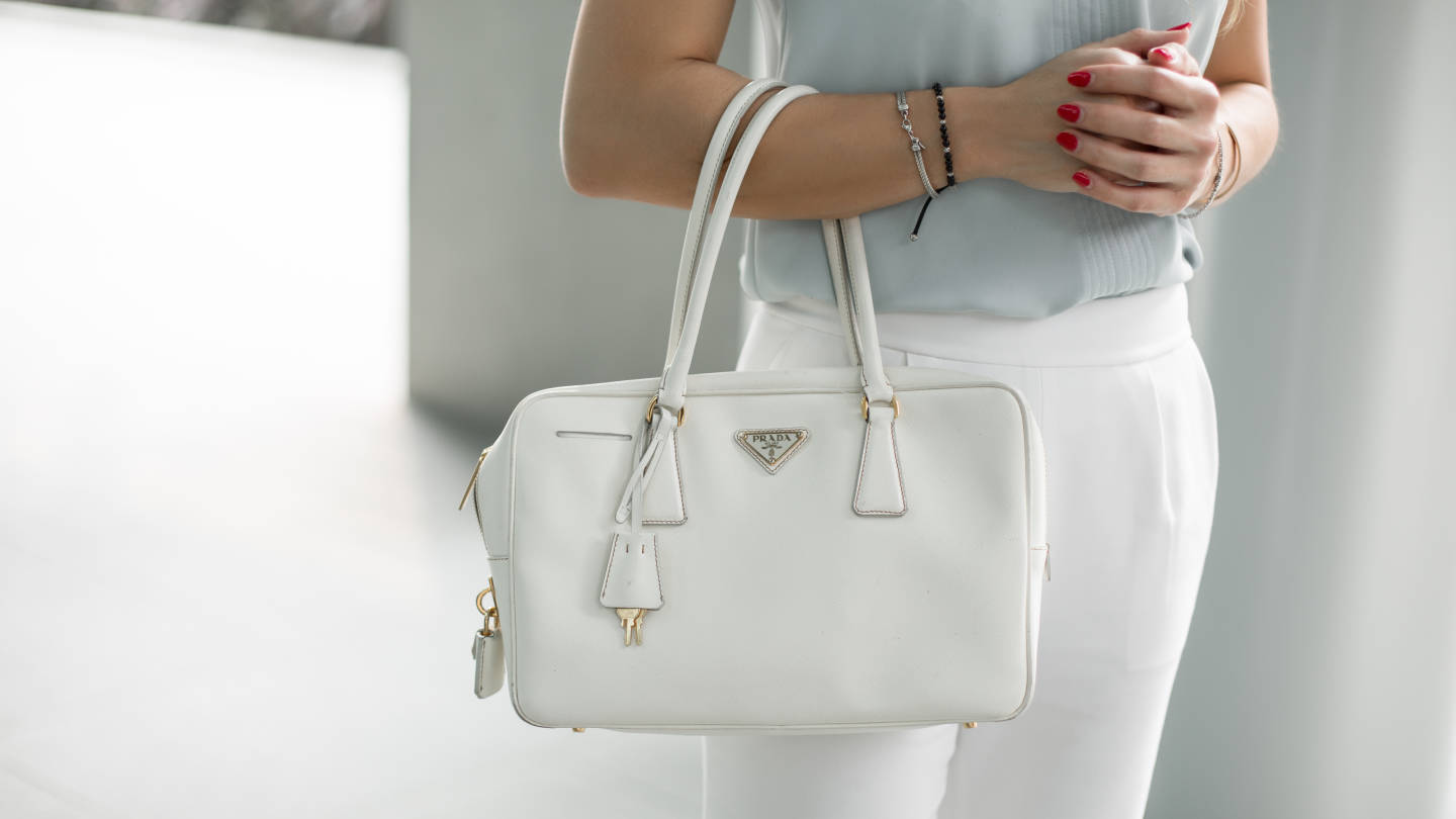 SHENTONISTA-Grace-Singapore-Banking-Top_Zara-Pants_Diane_Von_Furstenberg-Bag_Prada-Jacket_Sandro-Shoes_Zara-23102015-UNIFORM-2