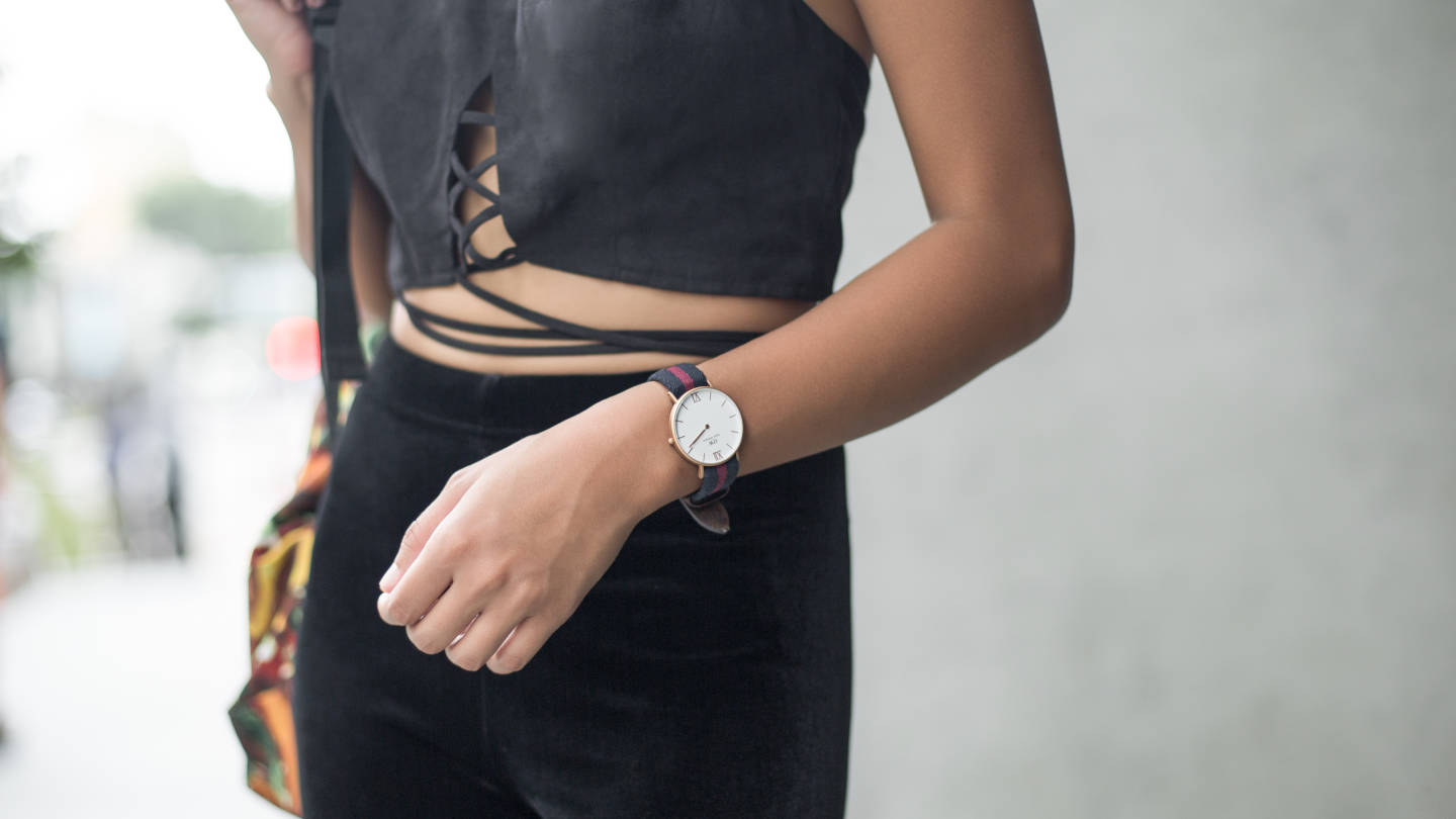 Nadia-Singapore-Model-Top_Tobi-Pants_Black_Milk-Boots_Dr.Martens-Watch_Daniel_Wellington-Sunglasses_Sunny_Studio-Bag_East_Pak-27112015-2