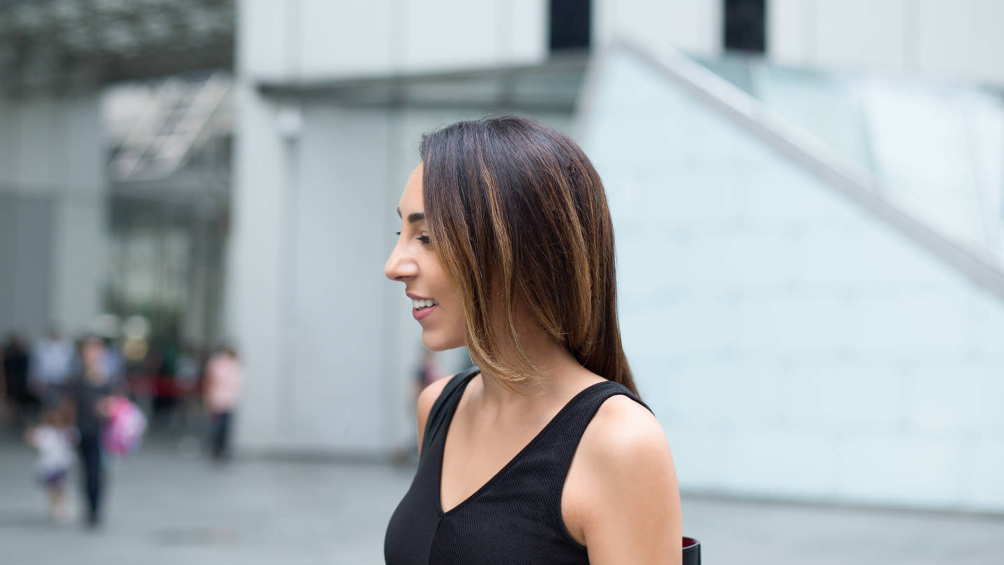 SHENTONISTA-Negeen-USA-HR-Top_HM-Skirt_Topshop-Shoes_Tony_Bianco-Bag_Zara-13112015-UNIFORM-5