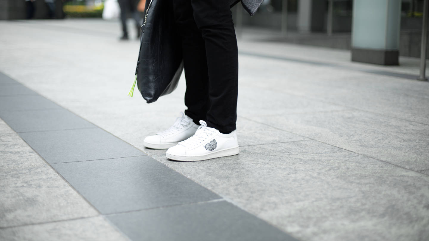 SHENTONISTA-Wilber-Singapore-Publication-Coat_Topman_Design-Shirt_Topman-Pants_Ermenegildo_Zegna-Shoes_Kenzo-Watch_Dolce__Gabanna-Ring_Thomas_Sabo-Bracelet_Alexander_McQueen-131120-3