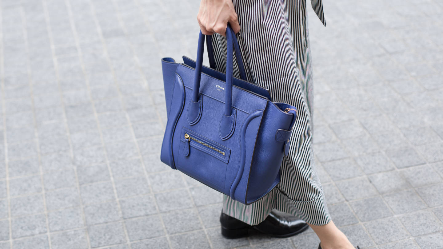 Kyrsten-Singapore-Design-Top_Uniqlo-Pants_Zara-Shoes_Australia-Bag_Celine-Watch_Apple_iWatch-04122015-3