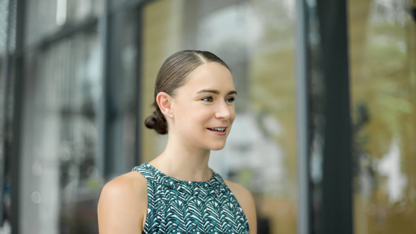 Rachel-Scotland-Teacher-Dress_Zara-Bag_Longchamp-27112015-5