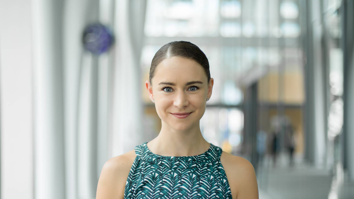 Rachel-Scotland-Teacher-Dress_Zara-Bag_Longchamp-27112015-6