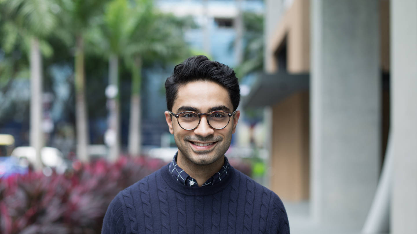 Reshan-Malaysian-Insurance-Shirt_Uniqlo-Pants_Uniqlo-Jumper_Uniqlo-Spectacles_Rayban-Shoes_Pedro-Watch_Casio-04122015-5