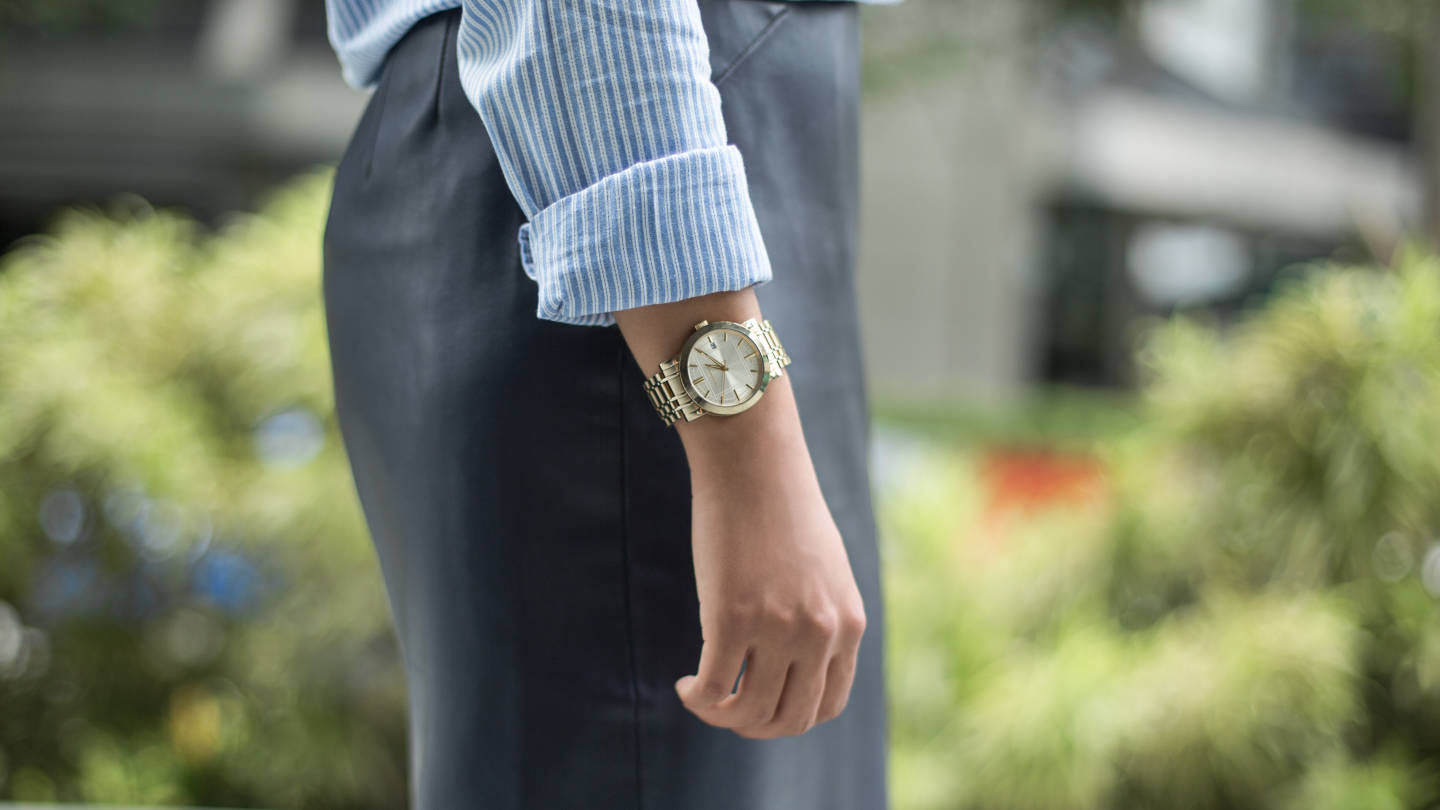 Sheena-London-PR-Top_Topshop-Skirt_Zara-Bag_Celine-Shoes_Office_London-Glasses_Mykita-Watch_Burberry-27112015-2