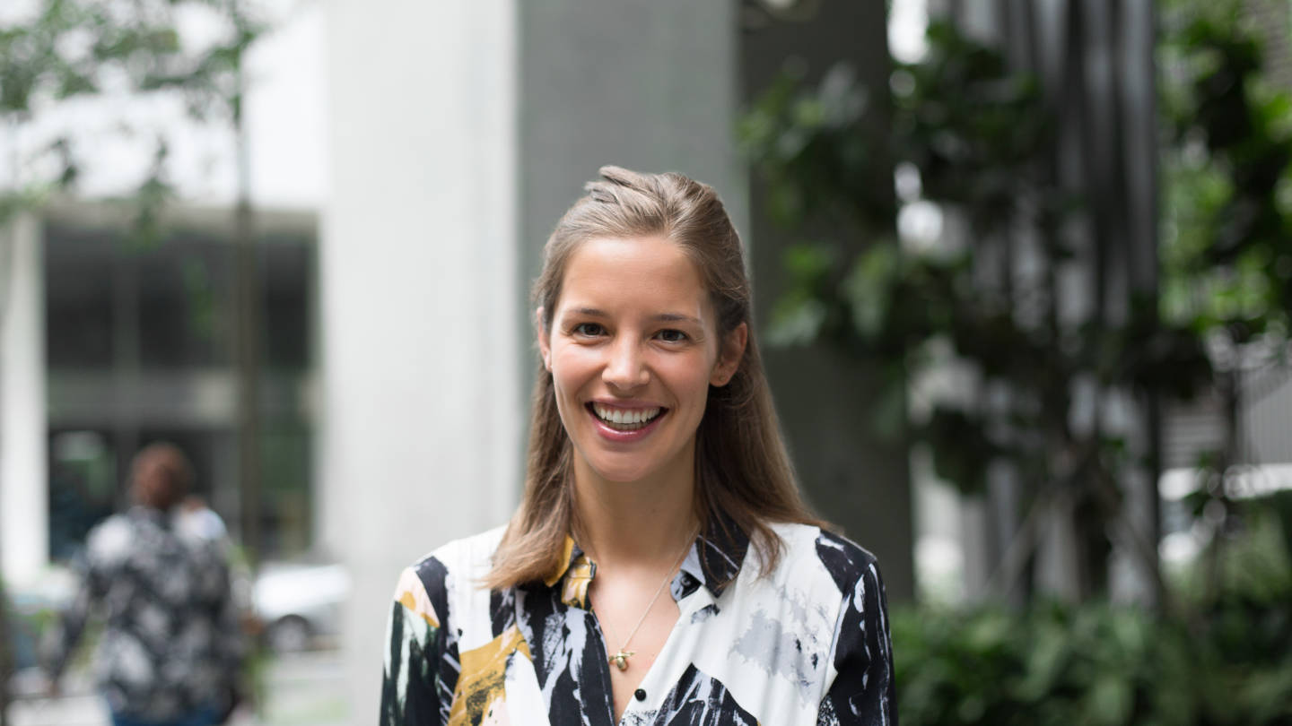 Bie-Belgium-Fashion-Dress_Selected_Danish-Bag_Goyard-Shoes_Bimba_Y_Lola-Bracelets_Handmade-15122015-6-1