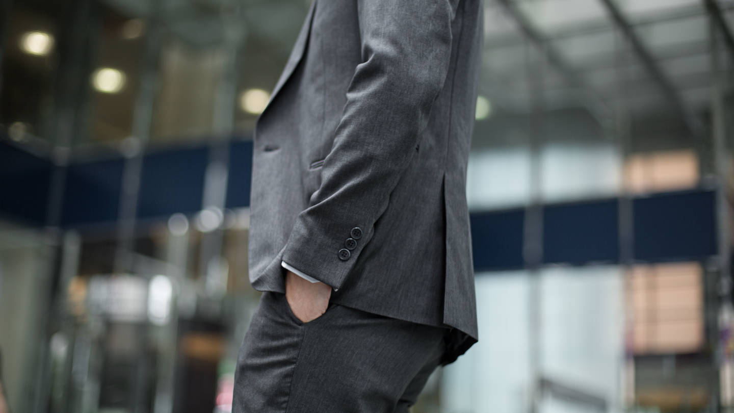 Charles-Singapore-Nightlife-Suit_G2000-Shirt_G2000-Shoes_Bata-Belt_Armani_Exchange-15122015-2