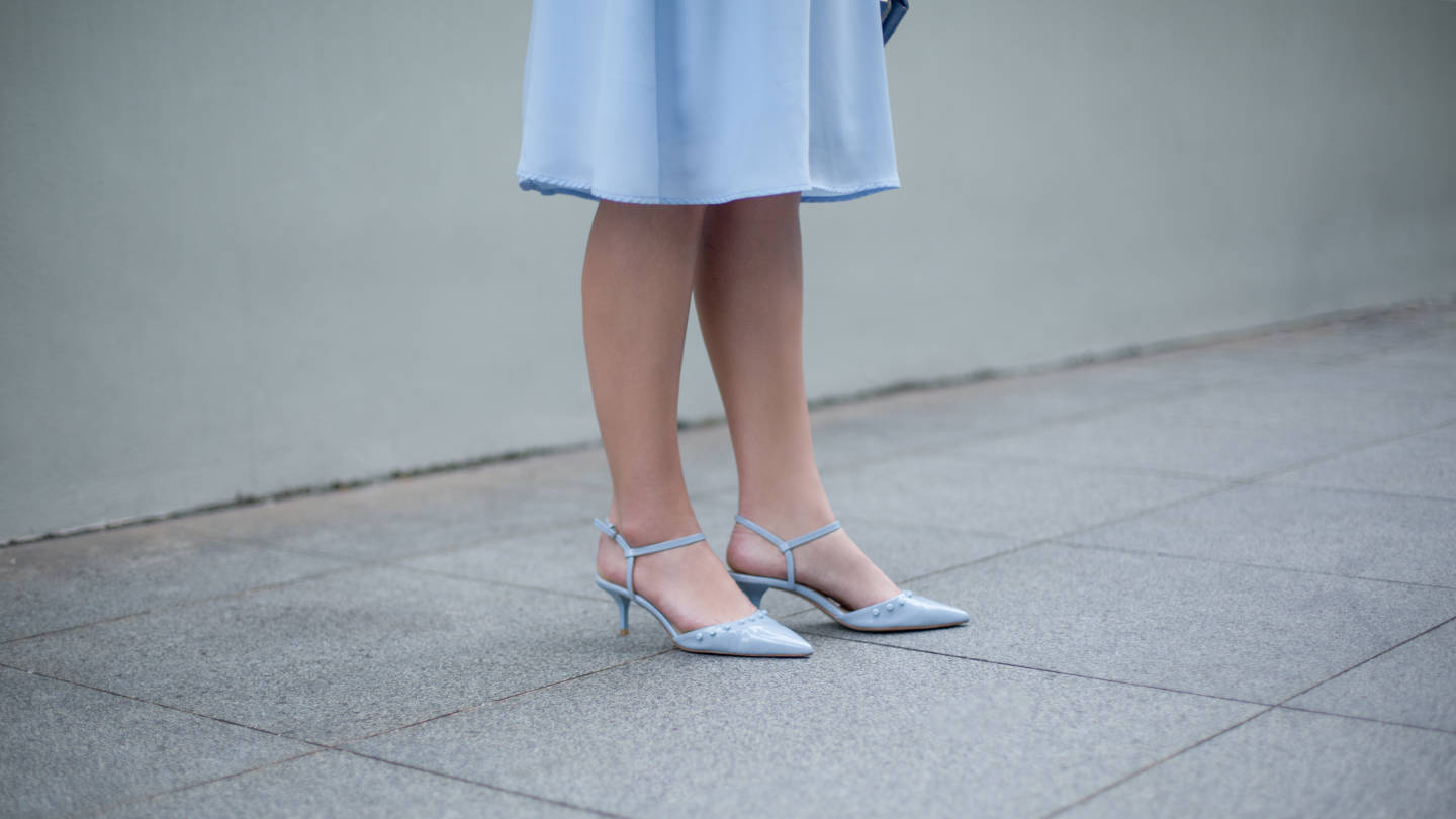 Fiona-UK-Consulting-Dress_3AM-Shoes_Zara-Wallet_Dip_Drops_Japan-15122015-3