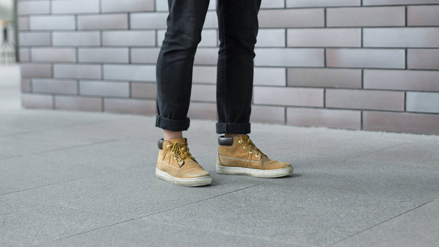 Nassa-Thailand-DJ-Spectacles_Superga-Pants_McJean_Thailand-Shoes-Timberland-Bag_UDG_US-04122015-3