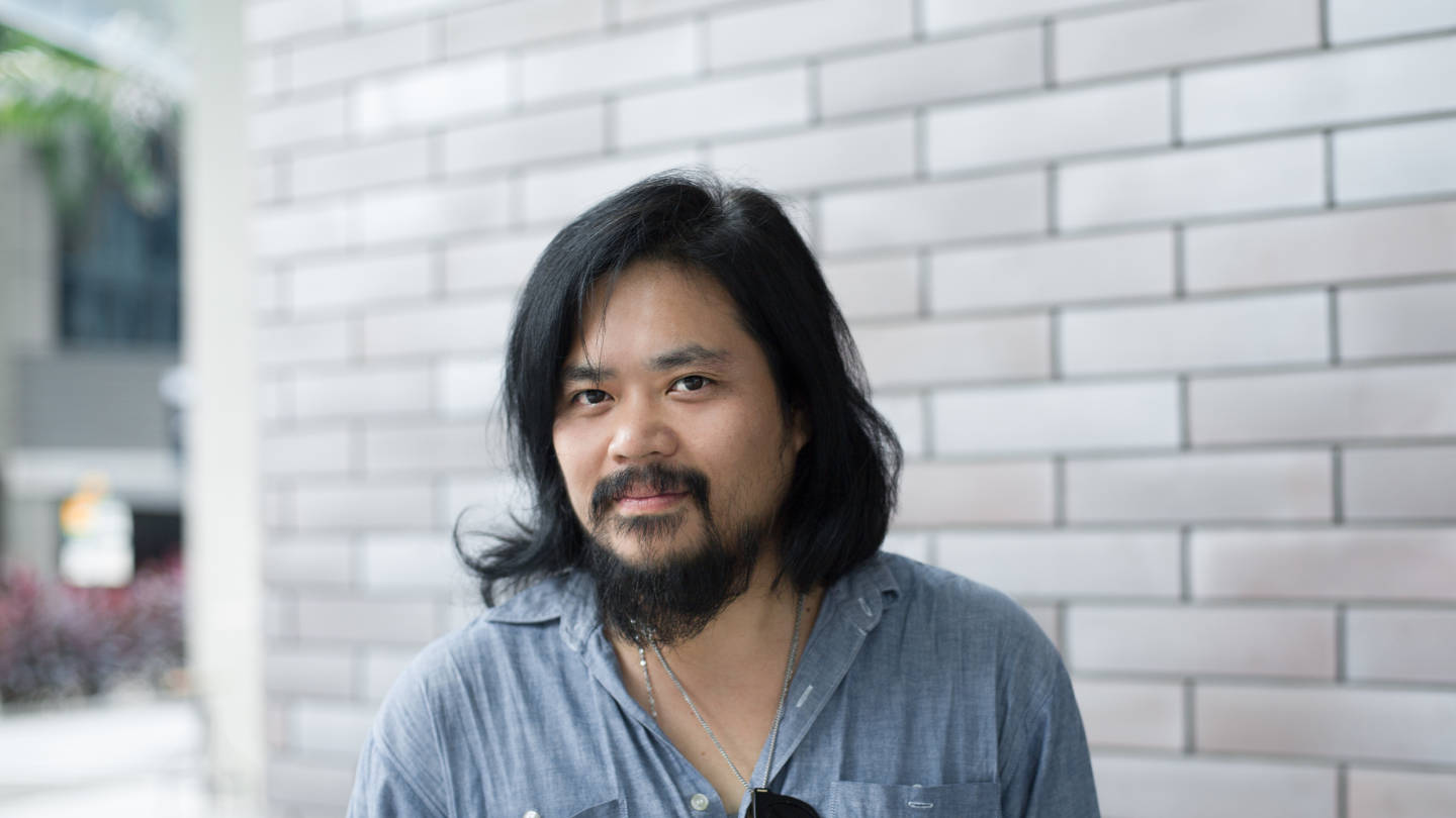 Nassa-Thailand-DJ-Spectacles_Superga-Pants_McJean_Thailand-Shoes-Timberland-Bag_UDG_US-04122015-4