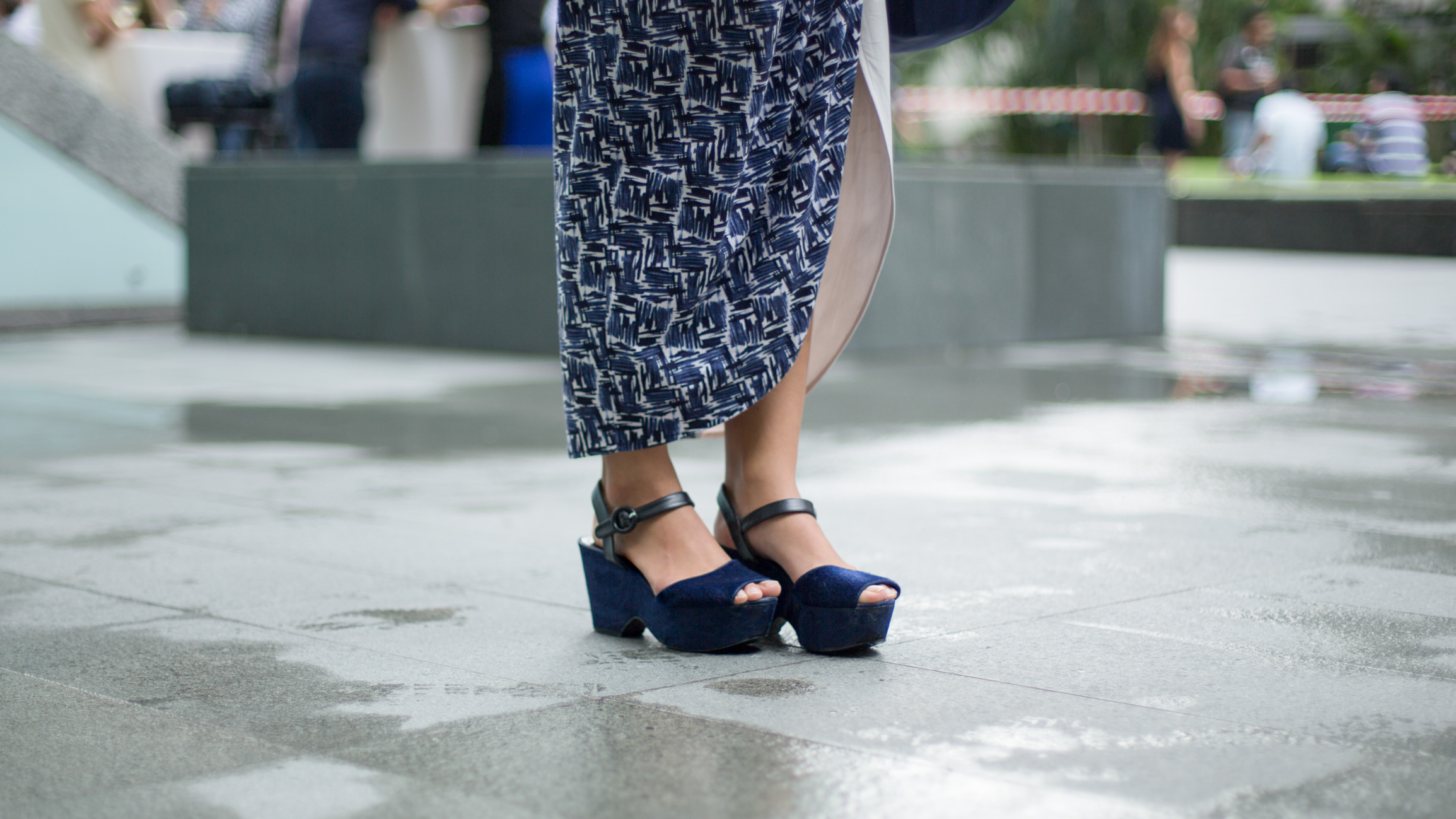 Iqah-Singapore-IT-Dress_MDS-Bag_Longchamp-Watch_Daniel_Wellington-Necklace_Bali-Shoes_Charles__Keith-Bracelet_Pandora-15012016-3