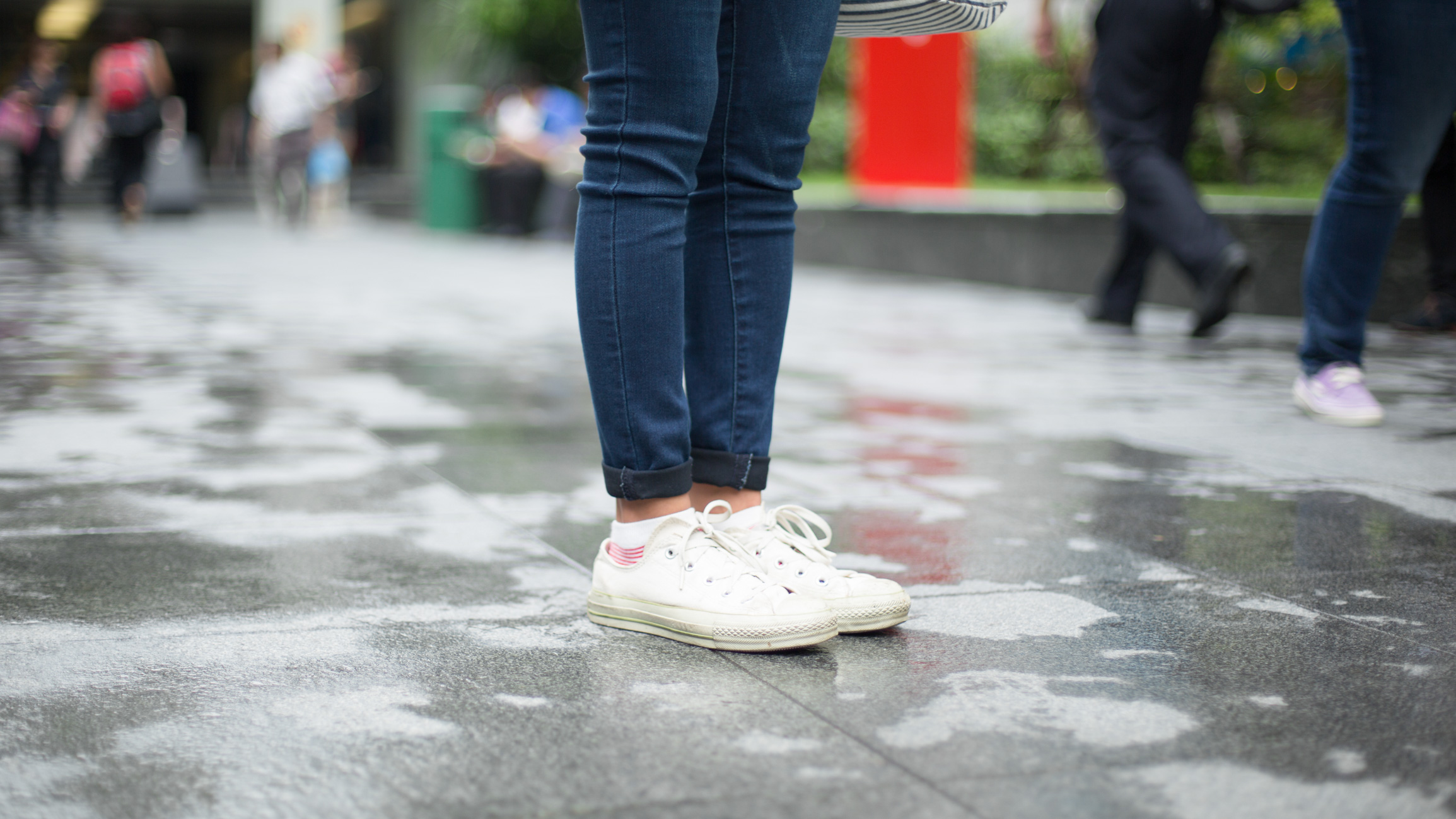 Marlene-Singapore-Student-Top_HM-Jeans_Mango-Shoes_Converse-Bag_kikki.K-15012016-2