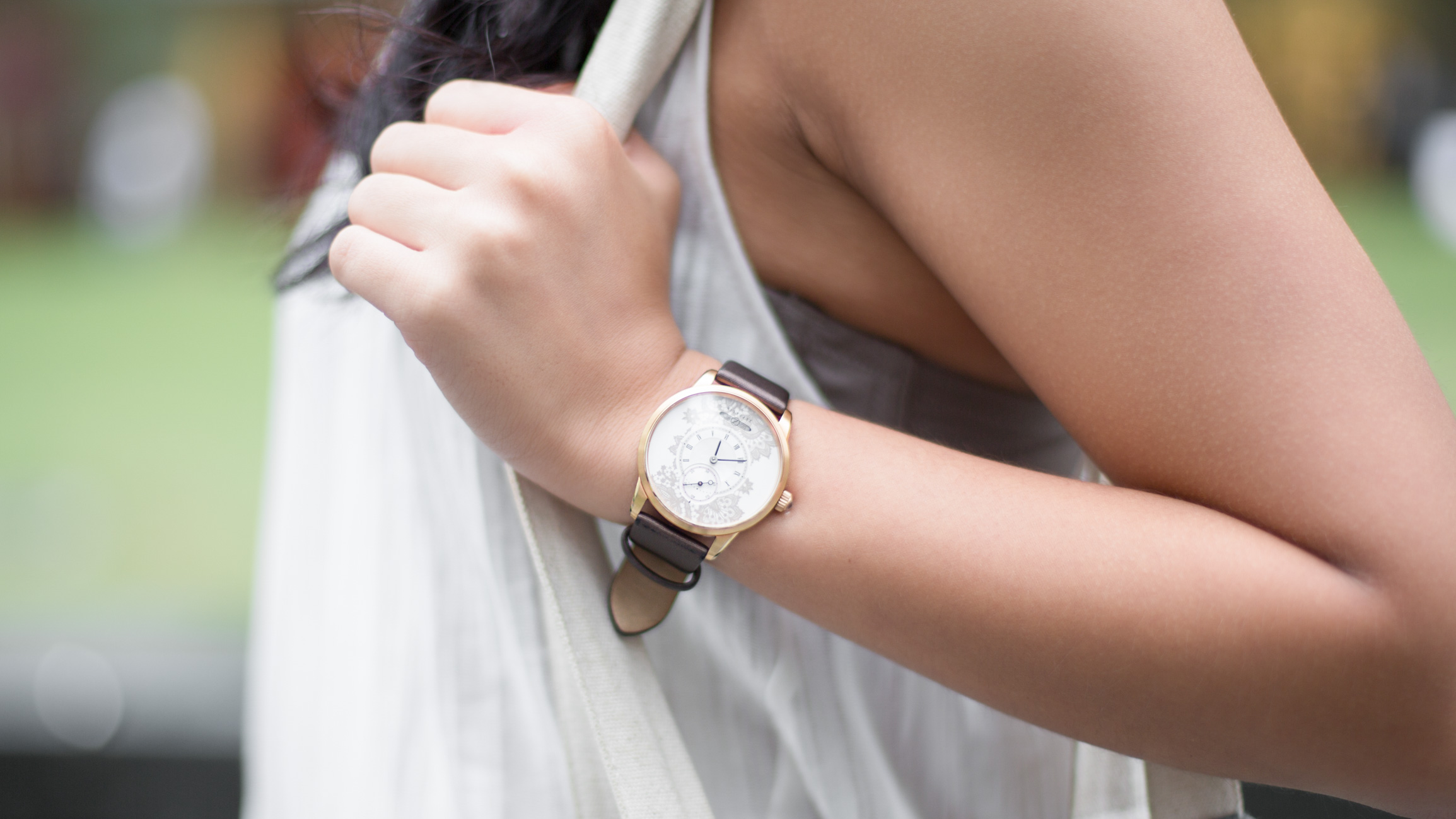 Marlene-Singapore-Student-Top_HM-Jeans_Mango-Shoes_Converse-Bag_kikki.K-15012016-3