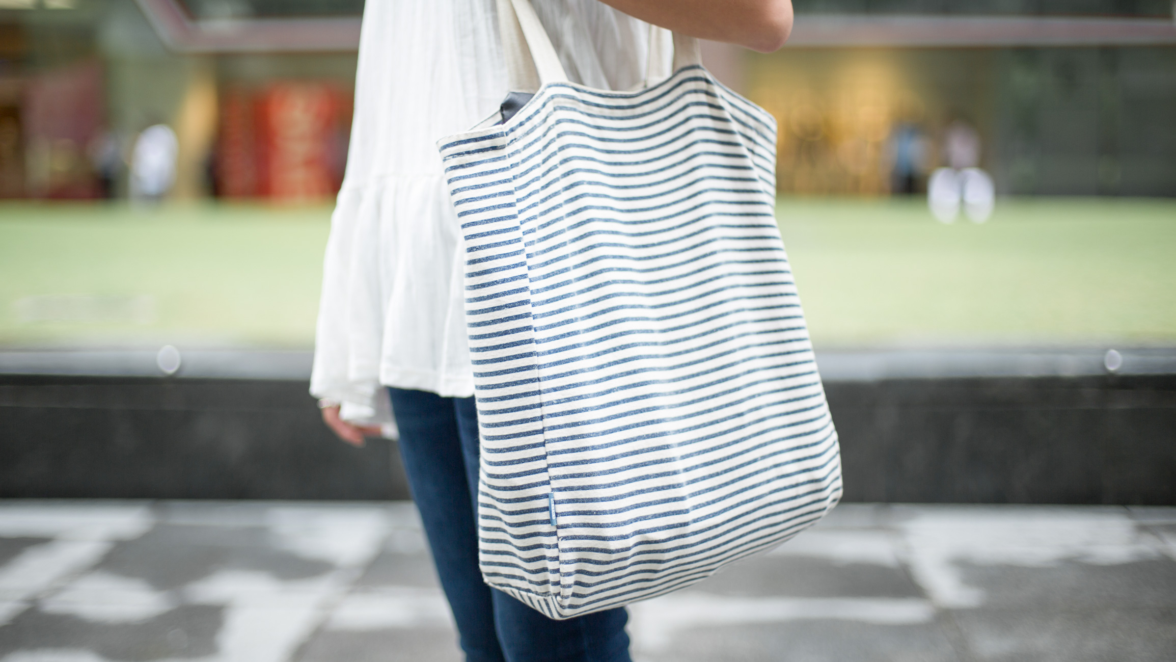 Marlene-Singapore-Student-Top_HM-Jeans_Mango-Shoes_Converse-Bag_kikki.K-15012016-4