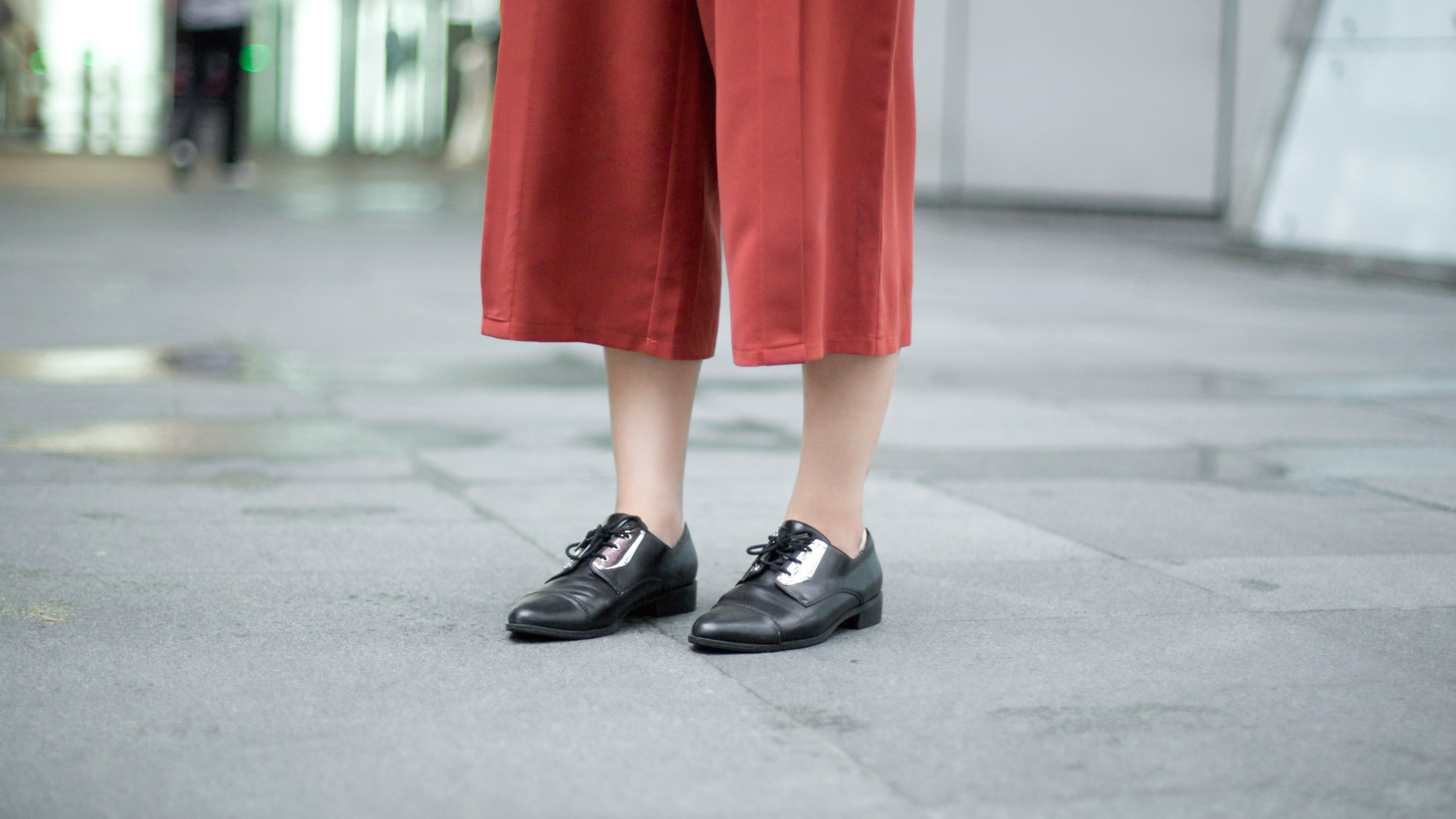 Rebecca-Singapore-Banking-Top_Uniqlo-Shoes_Charles__Keith-Bag_Rabeanco-Watch_The_Horse-Bracelets_Pandora_Modern_Minimalist-15012016-6-1