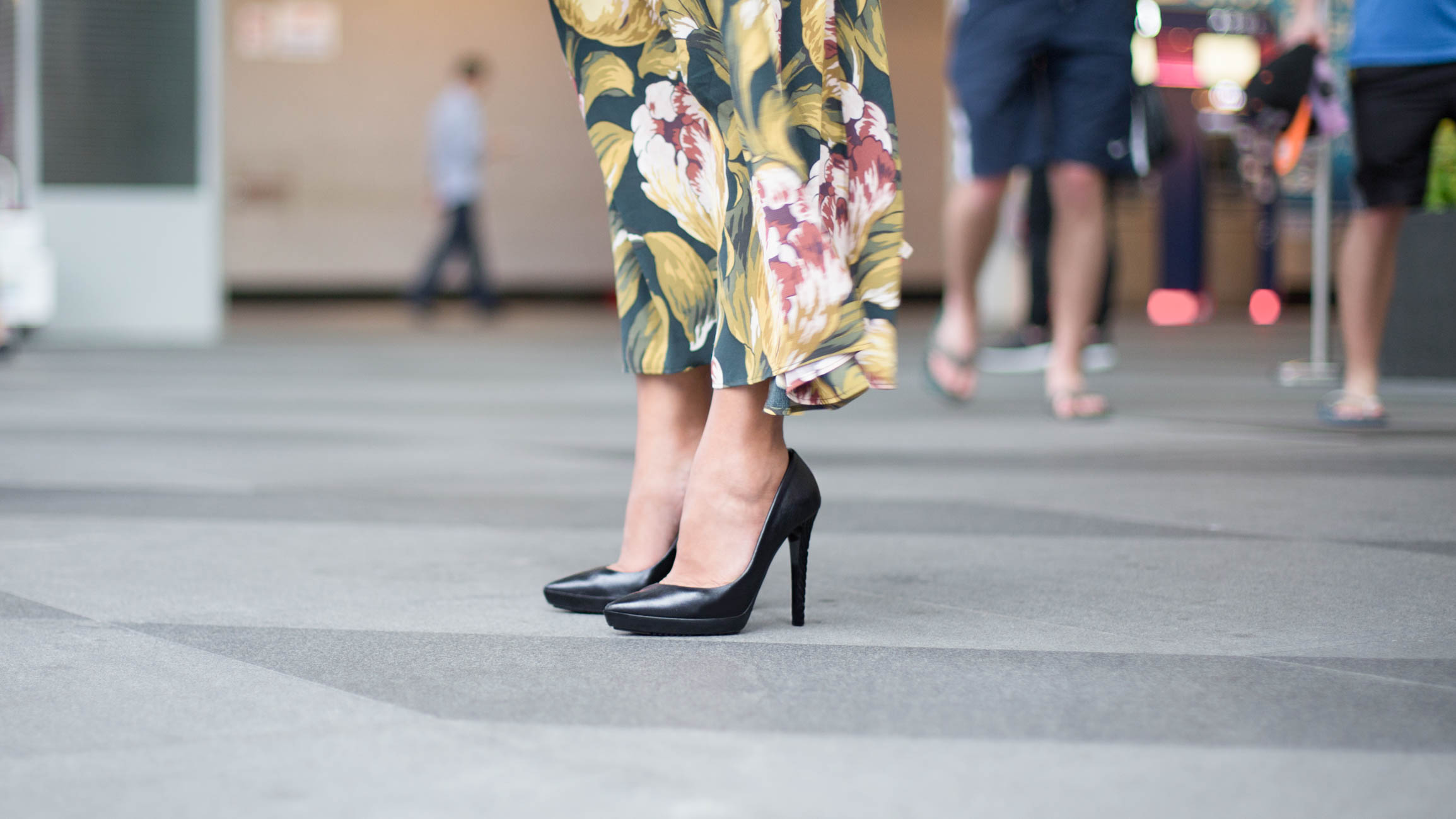 Lina-Switzerland-Public_Service-Top_GG5-Skirt_Mango-Earrings_swiss_artist-Watch_Omega-Bag_Jimmy_Choo-12022016-5