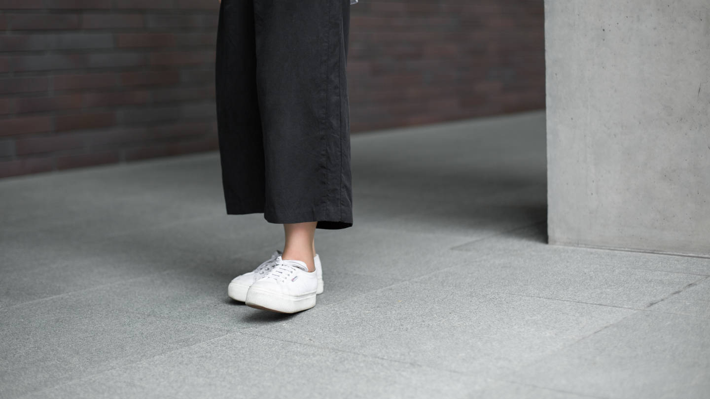 Wu_Tong-Singapore-Content__Communications-Shirt_Styledasher-Pants_Styledasher-Shoes_Superga-15122015-3