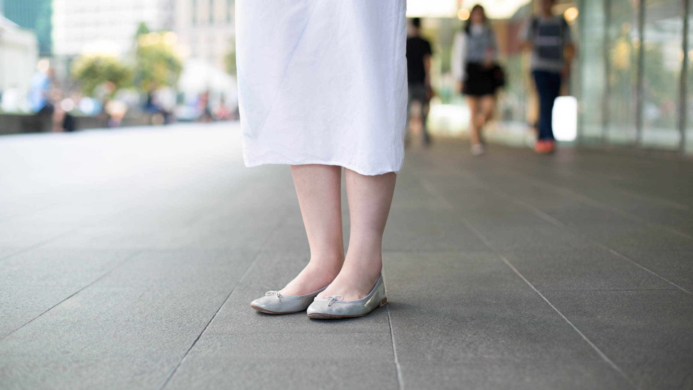 Dahlia-Singapore-Advertising-Necklace_Cos-Top_Zara-Skirt_Cos-Cardigan_Gap-11032016-3