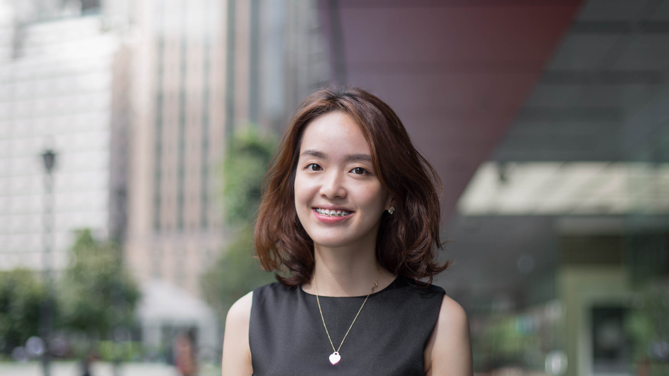 Desy-Indonesia-Finance-Top_Indonesia-Pants_MDS-Shoes_Aerosoles-Watch_Mido-11032016-2