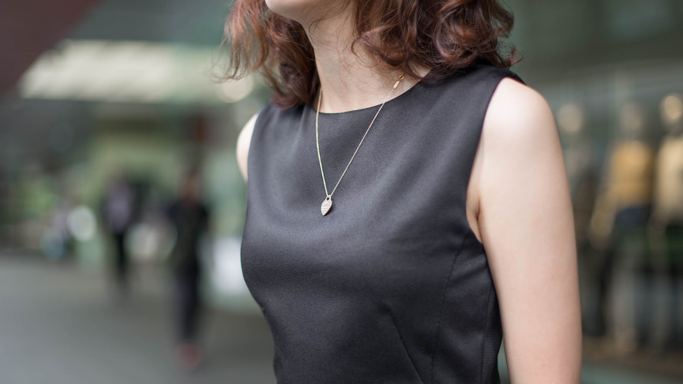 Desy-Indonesia-Finance-Top_Indonesia-Pants_MDS-Shoes_Aerosoles-Watch_Mido-11032016-4