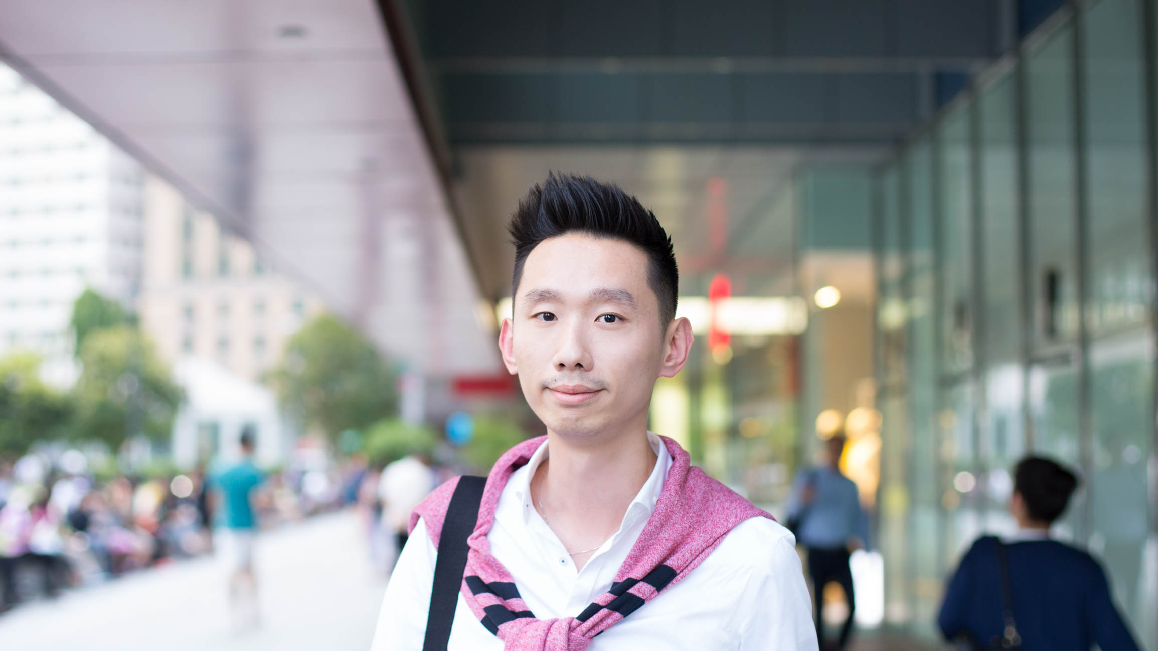 Guo_Yao-Malaysia-Secretary-Top_Benjamin_Barker-Pants_Zara-Shoes_Pedro-Sweater_Zara-Bag_Fred_Perry-Watch_Bering-11032016-6