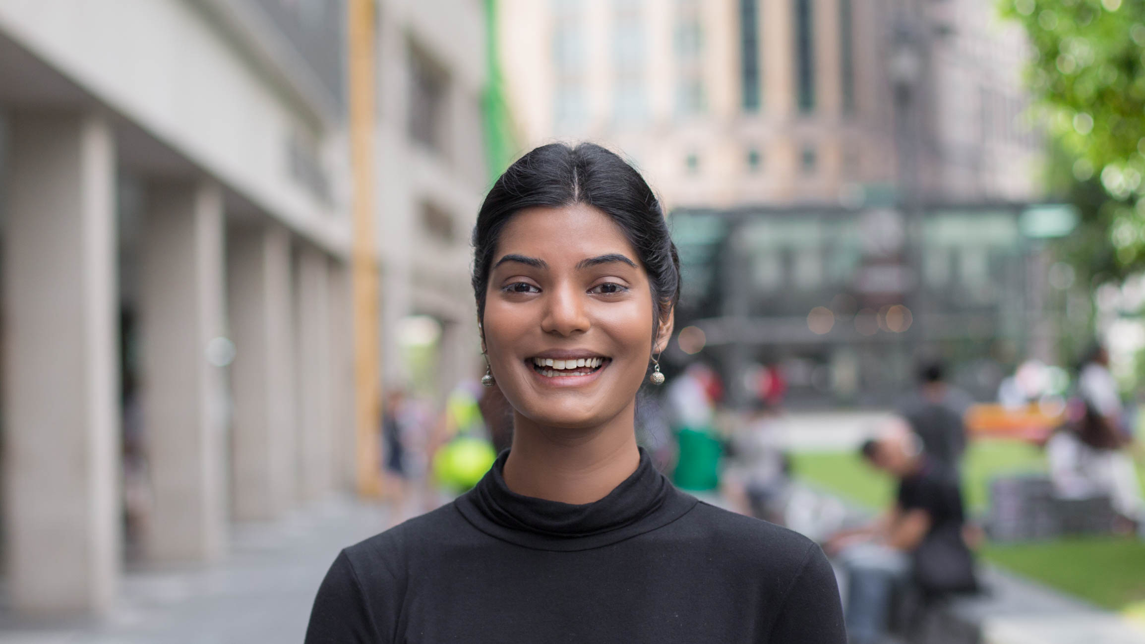 Priyanka-Australia-Auditing-Top_Missguided_UK-Skirt_Bershka-Bag_HM-Shoes_HM-Earrings_Lovisa-11032016-3