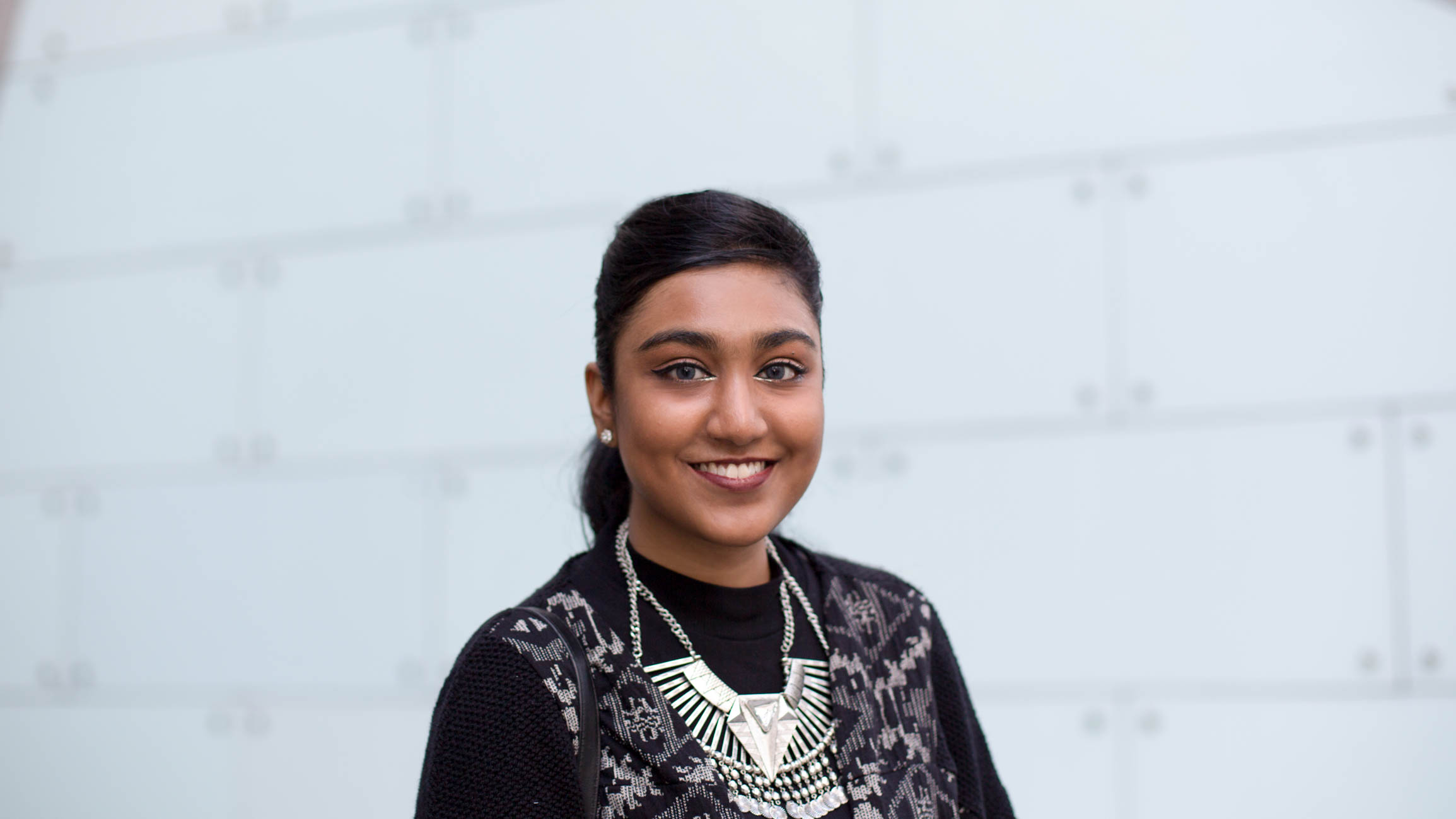 Saeedah-Singapore-Service-Necklace_Lovisa-Cardigan_Pull_and_Bear-Knit_Top_Zara-Pants_Zara-Shoe_Clarks-Watch_Bugis-11032016-6