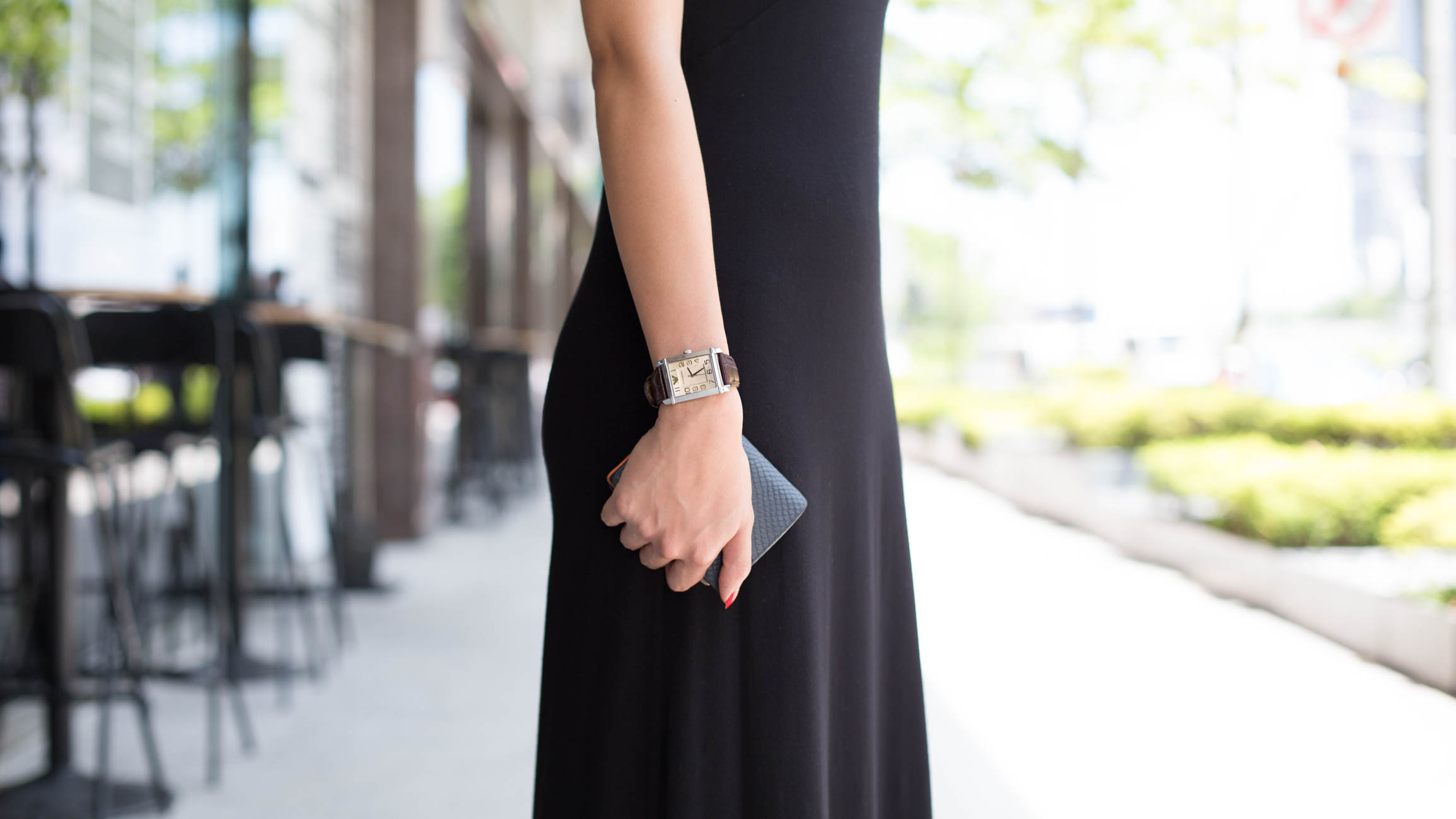 Samantha-Earrings_Thailand_night_market-Necklace_Tiffany__Co-3