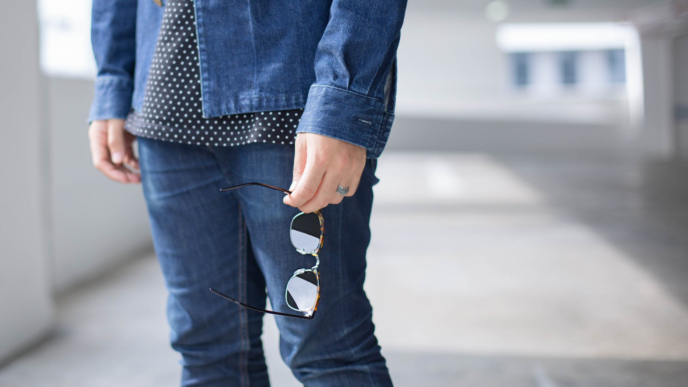 Asri-Singapore-Publishing-Fashion_Assistant-Jacket_Officine_Generale-Tee_ASOS-Jeans_Levi-Socks_Uniqlo-Shoes_COS-Shades-Ray_Ban-Bracelets_Mindful_Company_Ferragamo_Hermes-Ring_Swaro-2