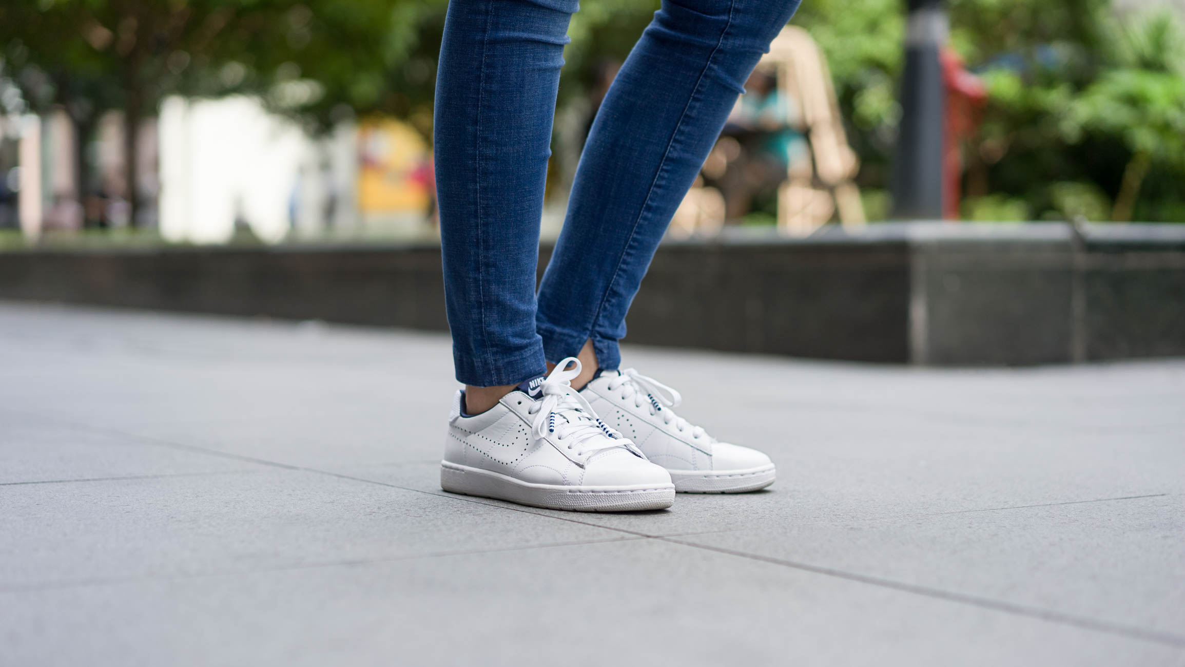 Dana-Singapore-Finance_Intern-Top_Urban_Outfitters-Shoes_Nike-Wallet_Hitch_Hike_Market-SHENTONISTA11032016-35-Edit-110320161-2