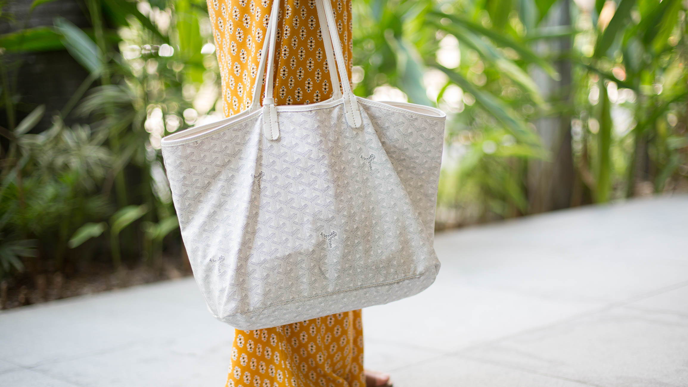 Hanae_Radovic-Yoga_Teacher-Japan-Jumpsuit_Mango-Bag_Goyard-Shoes_Sam_Edelman-Earrings_HM-Necklace_Tiffany__Co-Ring_Furla-Ring_Tiffany__Co-03062016-2